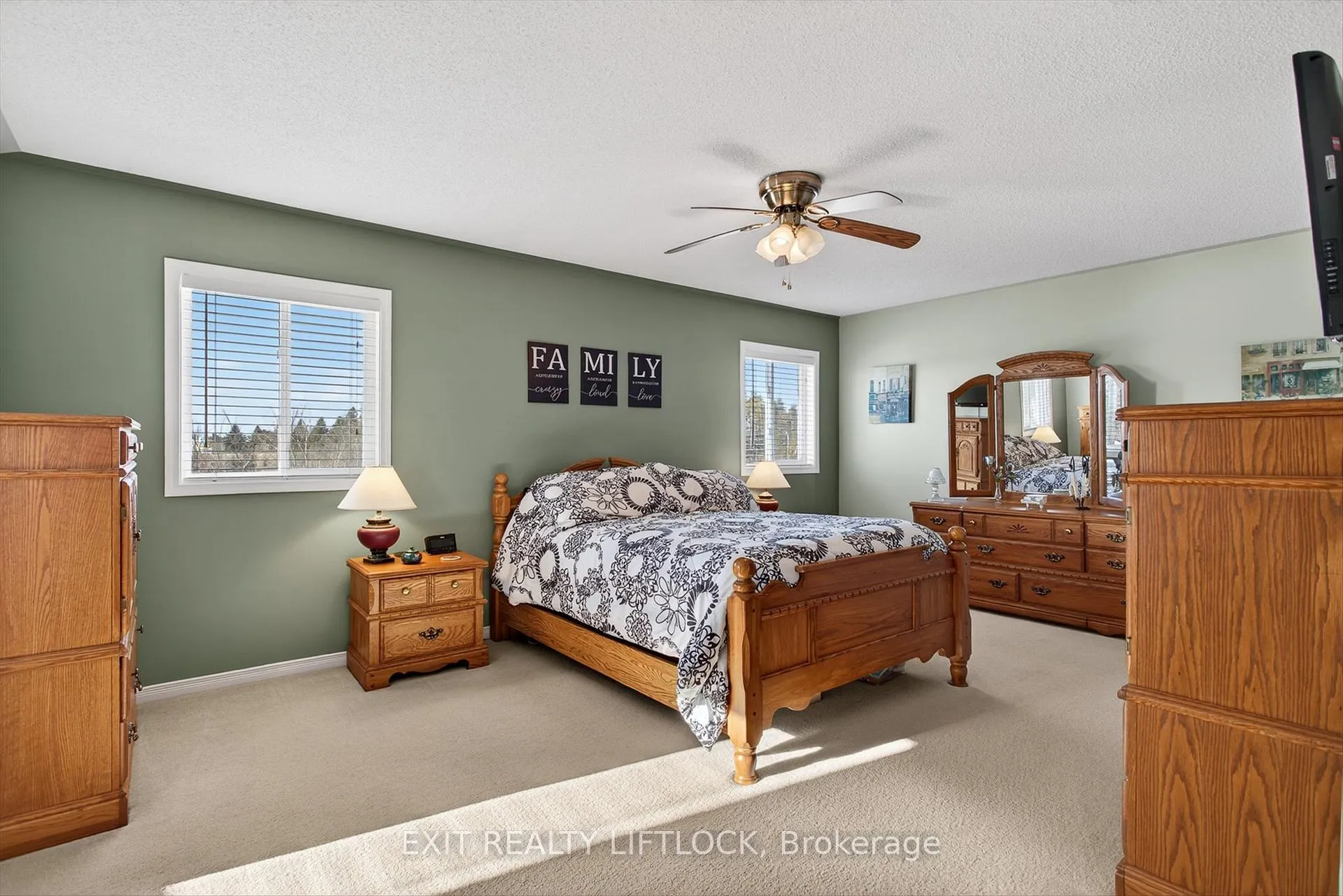 Photo 10 of 1403 Ireland Drive, Peterborough, Monaghan Ward 2 — HOMEH