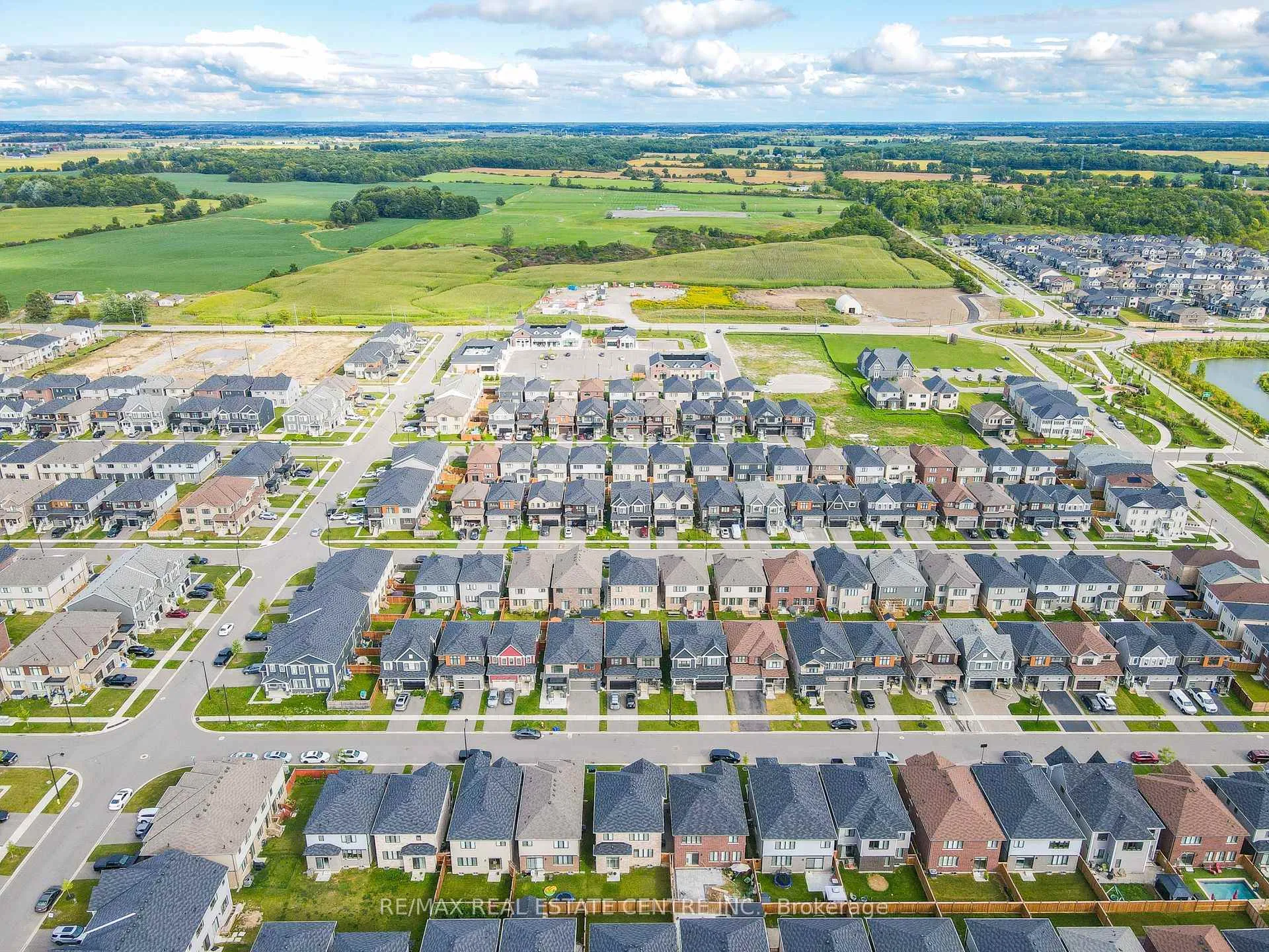 Photo 35 of 25 Malcolm Crescent, Haldimand — HOMEH