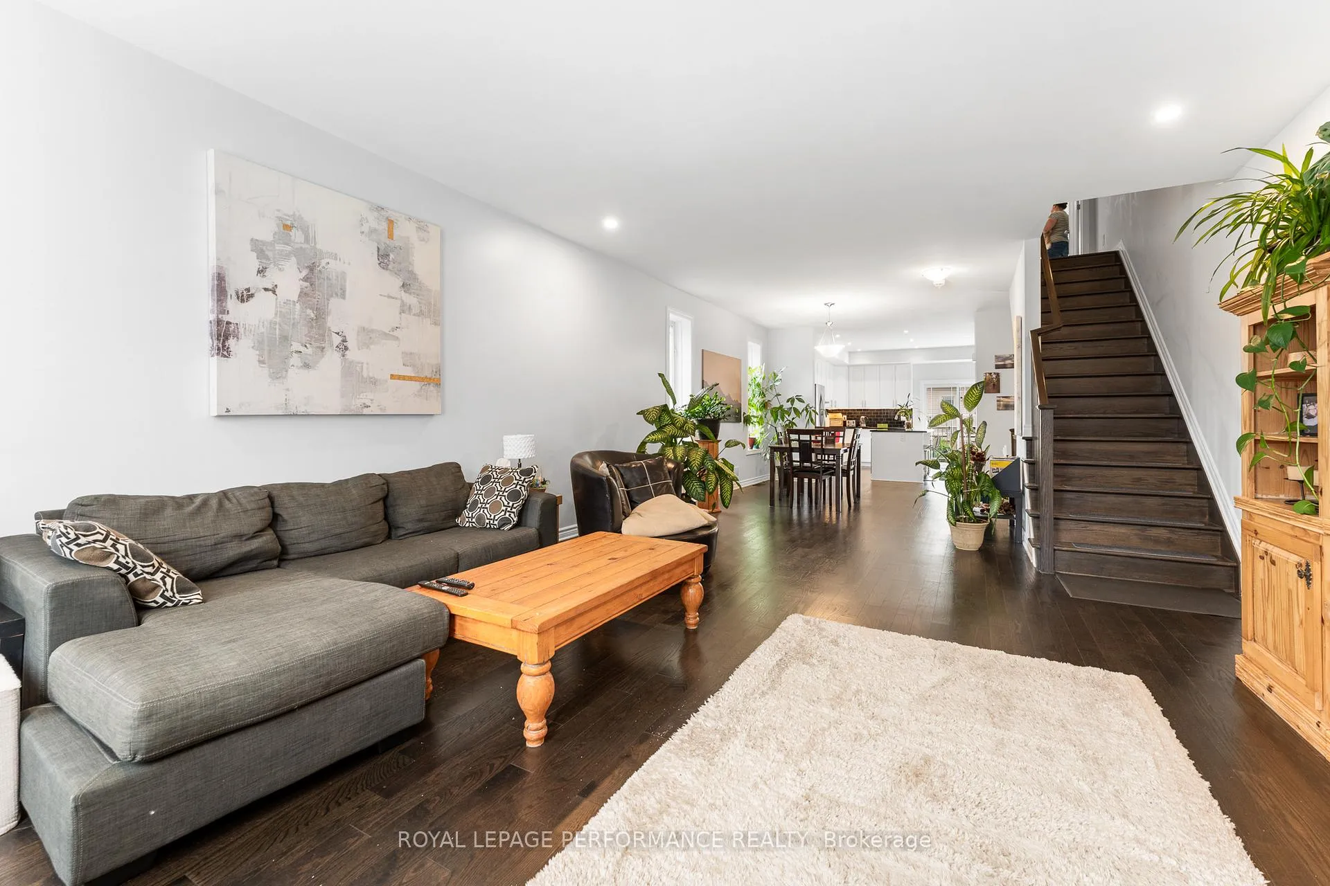 Photo 14 of 130 Matador Private, Ottawa, Carson Meadows — HOMEH