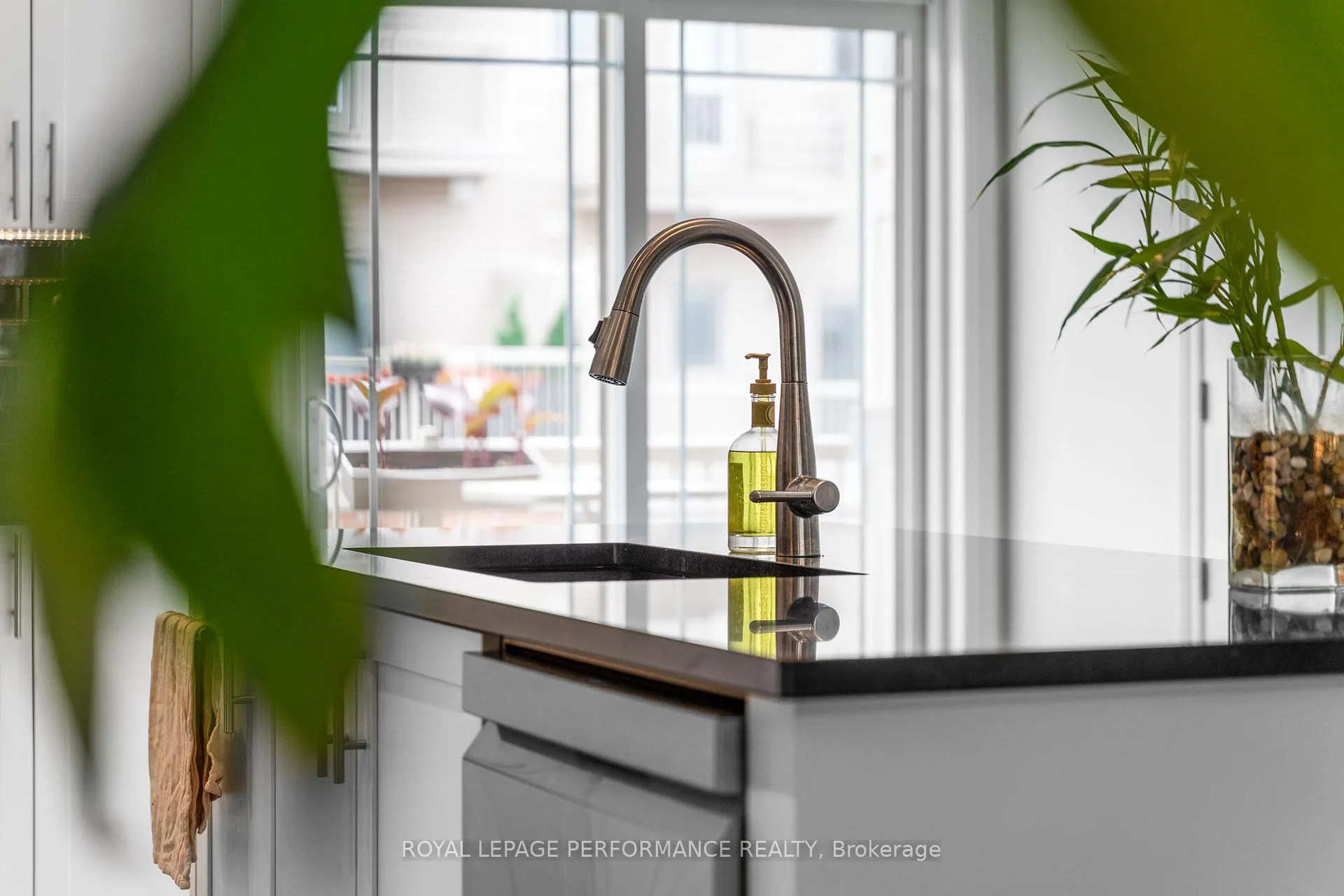 Photo 19 of 130 Matador Private, Ottawa, Carson Meadows — HOMEH