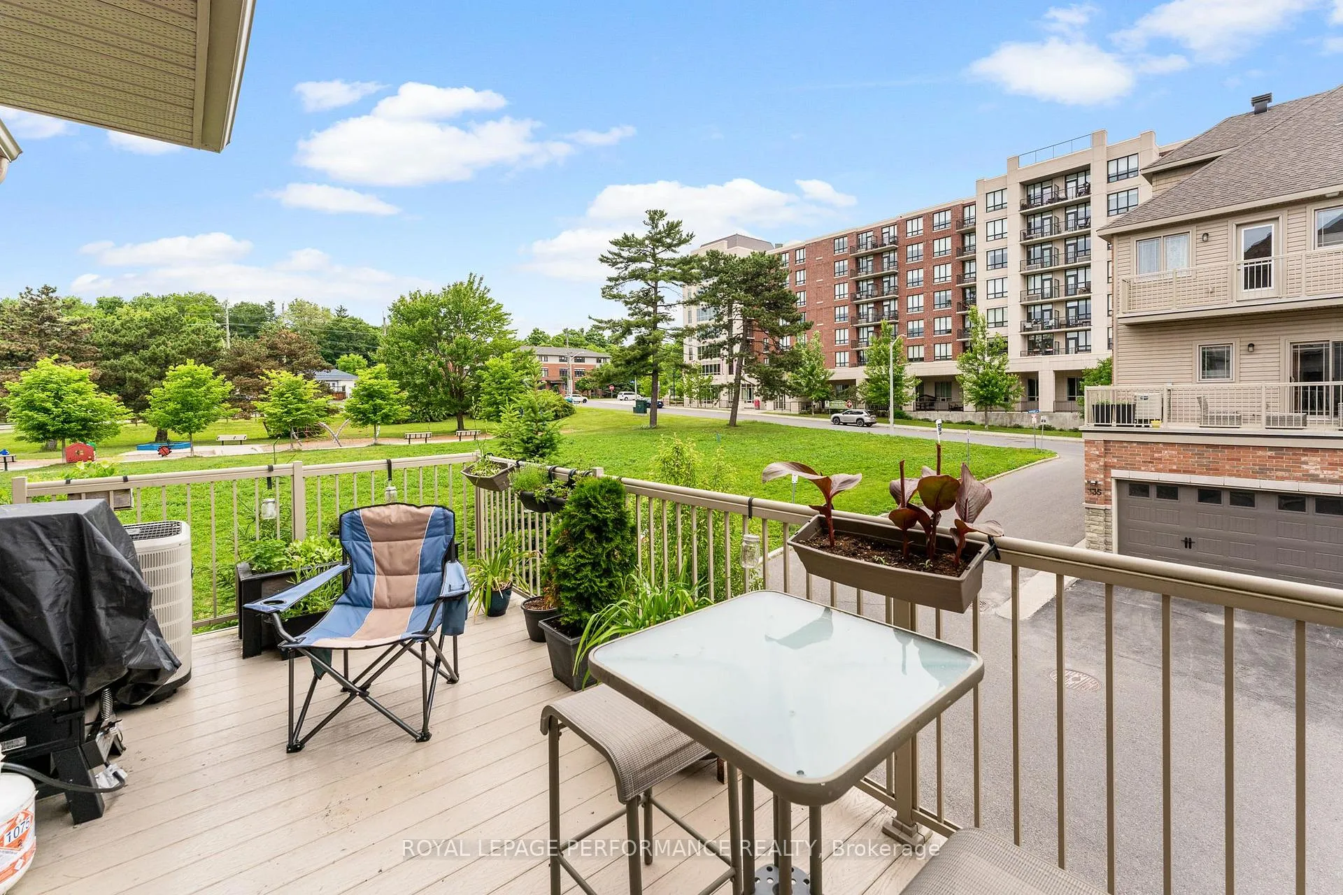 Photo 21 of 130 Matador Private, Ottawa, Carson Meadows — HOMEH