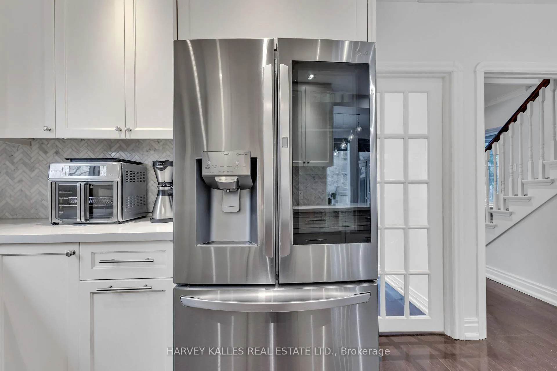 Photo 11 of 27 Peveril Hill S, Toronto, Humewood-Cedarvale — HOMEH