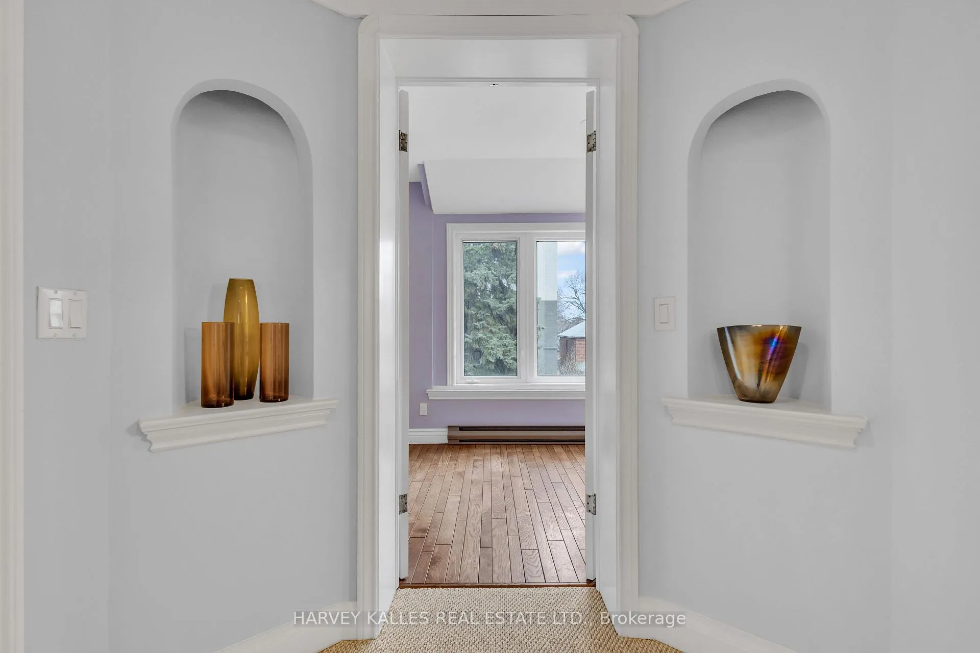 Photo 23 of 27 Peveril Hill S, Toronto, Humewood-Cedarvale — HOMEH