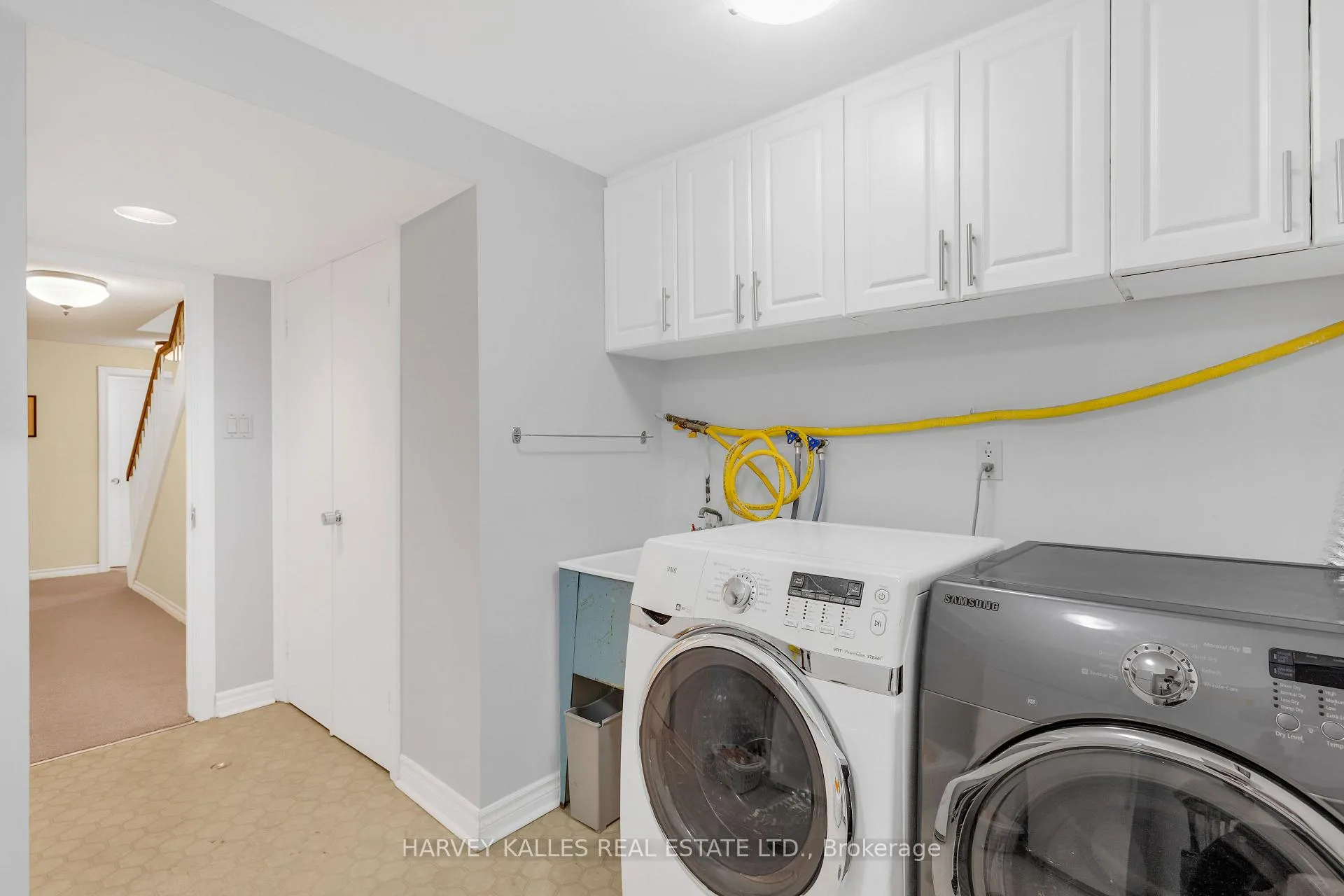Photo 42 of 27 Peveril Hill S, Toronto, Humewood-Cedarvale — HOMEH