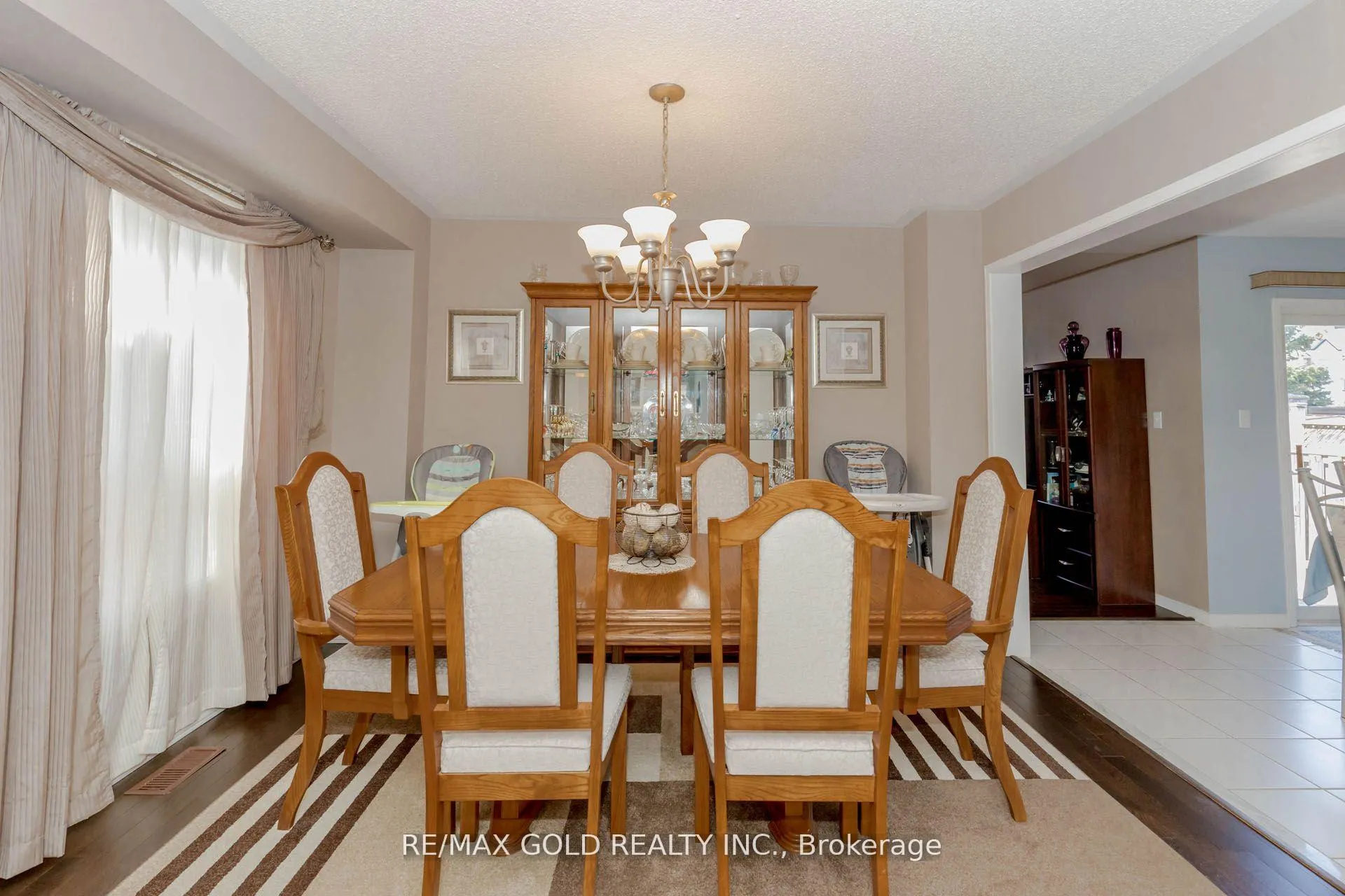 Photo 7 of 24 Sweet Clover Crescent, Brampton, Sandringham-Wellington — HOMEH