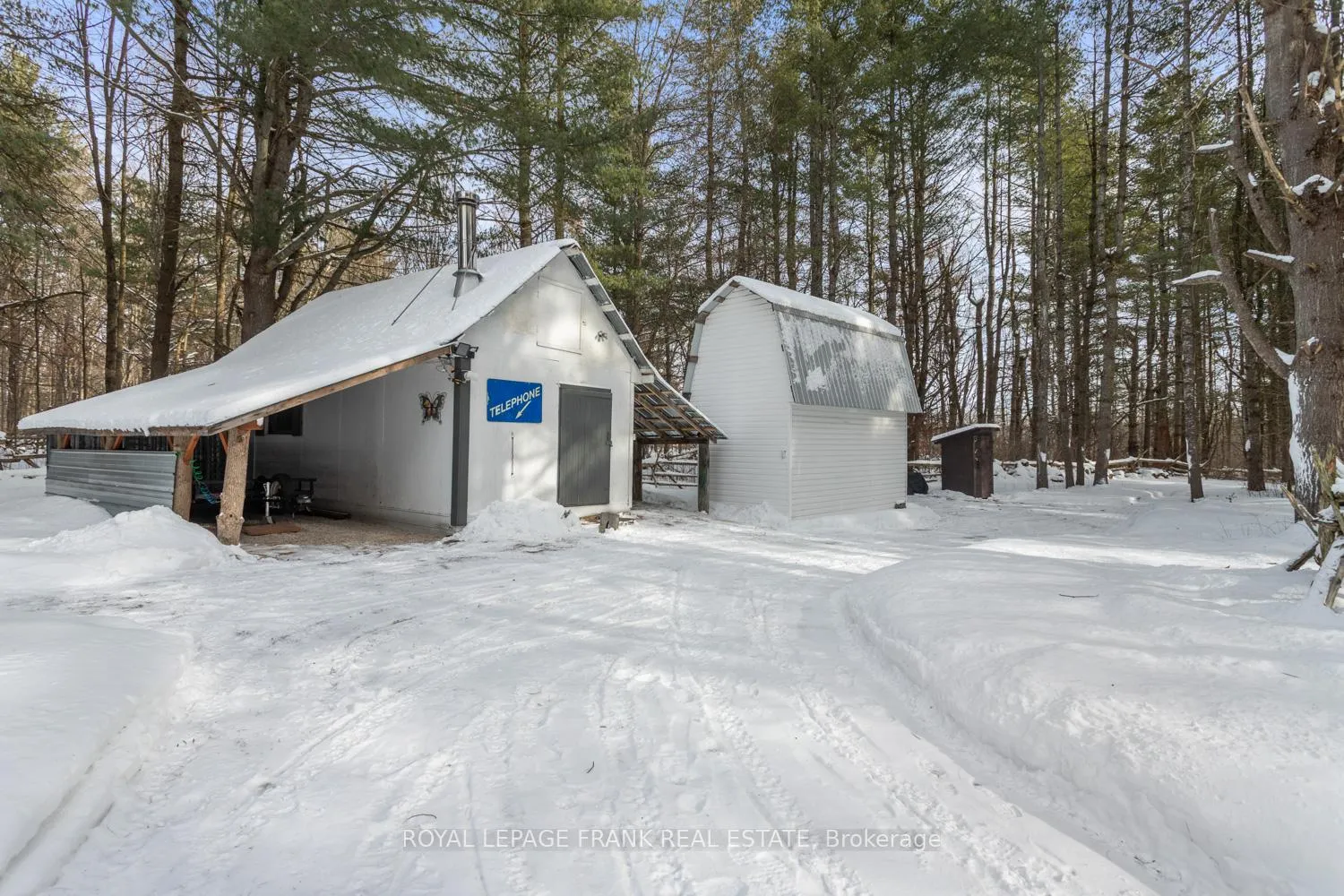 Photo 8 of 959 Bathurst 6 Concession, Tay Valley, Bathurst/Burgess & Sherbrooke (Bathurst) Twp — HOMEH