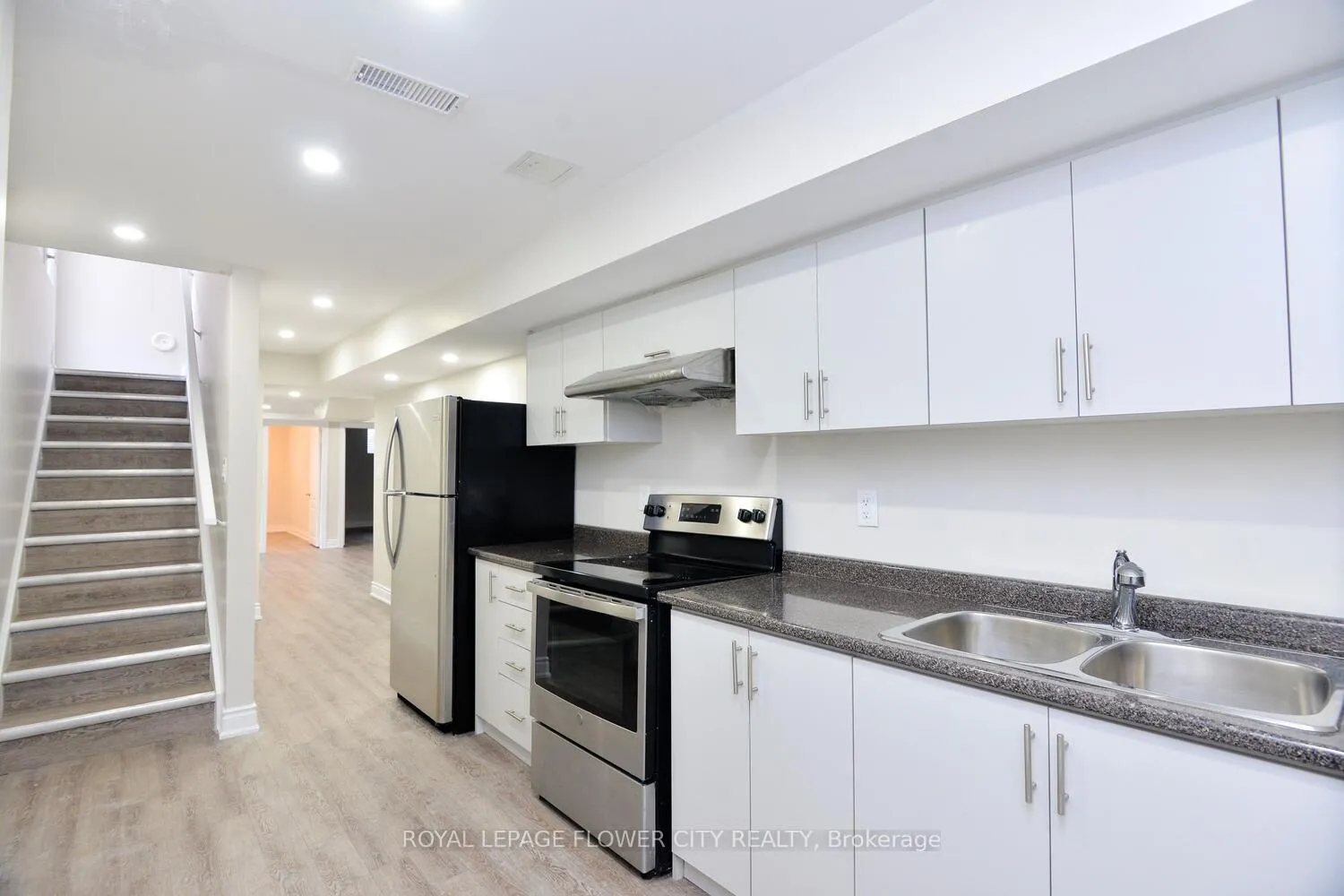 Photo 30 of 20 Brent Stephens Way, Brampton, Northwest Brampton — HOMEH