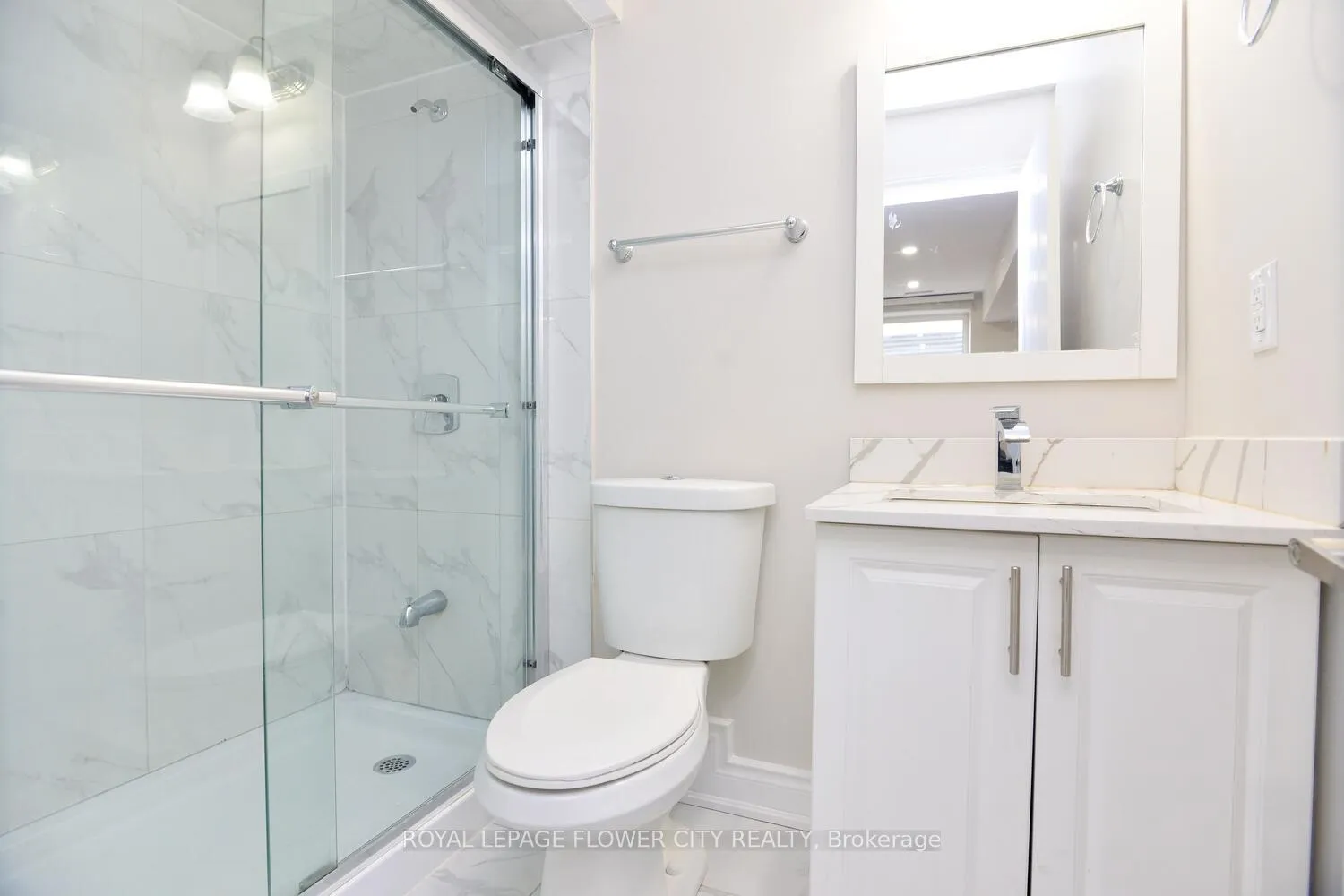 Photo 38 of 20 Brent Stephens Way, Brampton, Northwest Brampton — HOMEH
