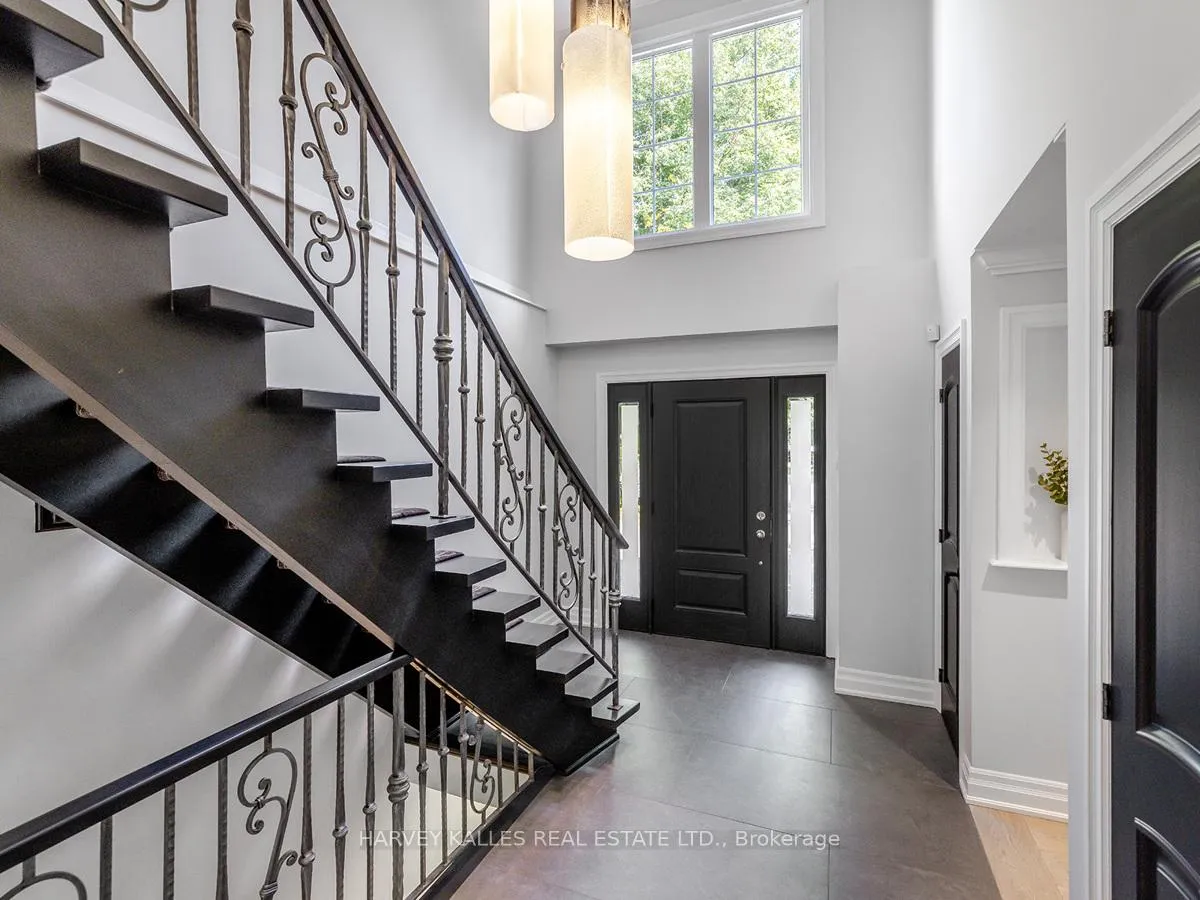 Photo 3 of 14 Almond Avenue, Markham, Grandview — HOMEH