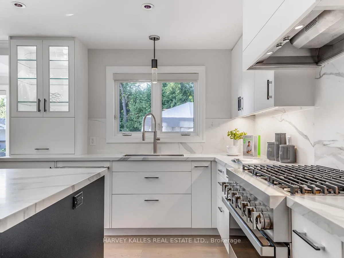 Photo 15 of 14 Almond Avenue, Markham, Grandview — HOMEH