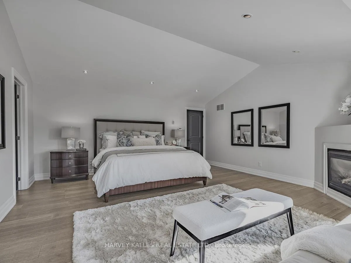 Photo 23 of 14 Almond Avenue, Markham, Grandview — HOMEH