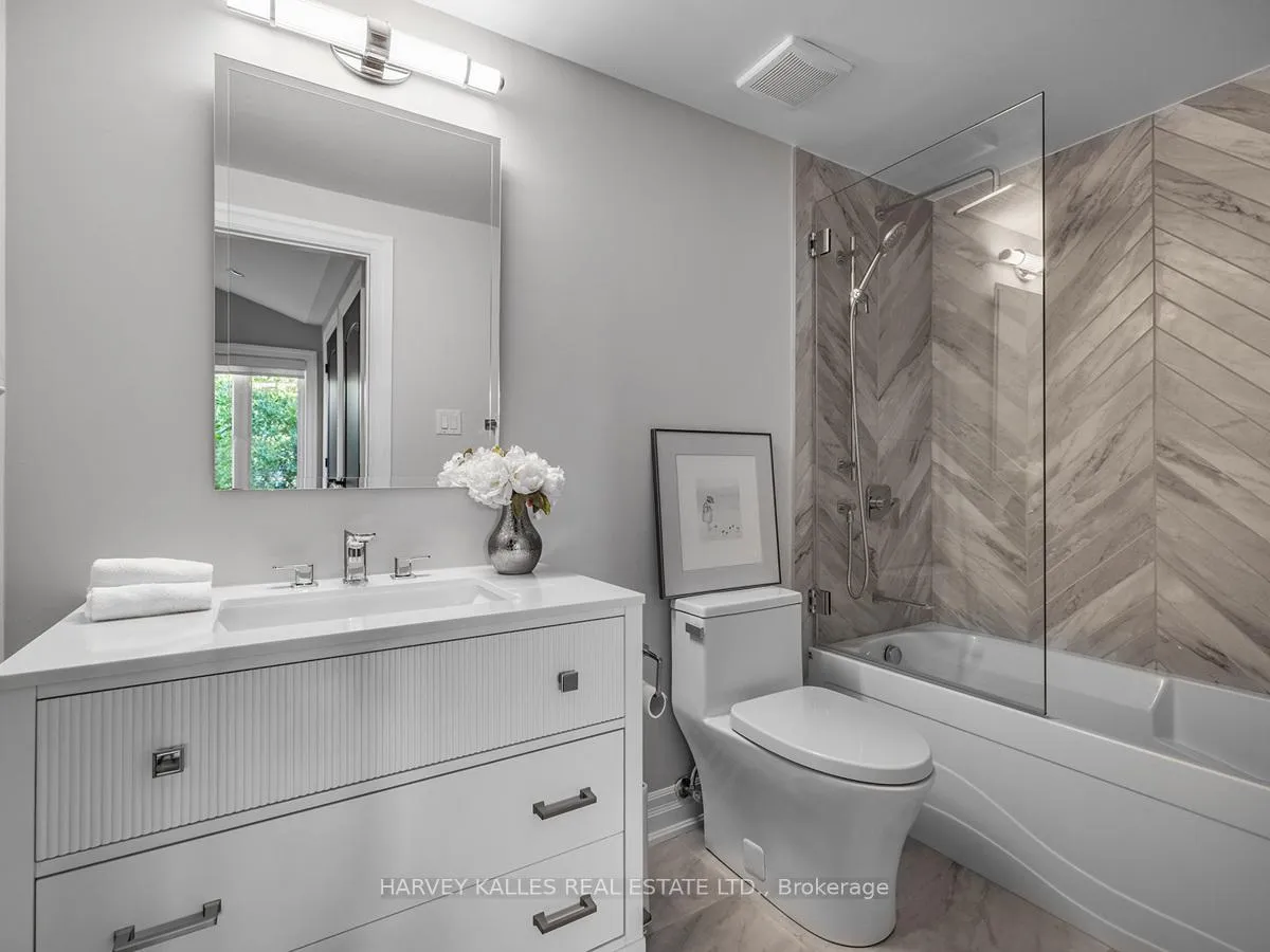 Photo 25 of 14 Almond Avenue, Markham, Grandview — HOMEH