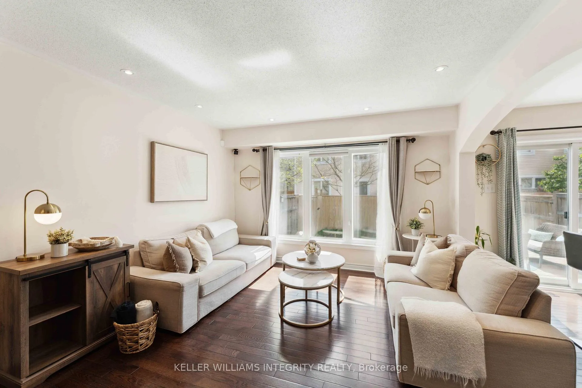 Photo 6 of 1051 Pampero Crescent, Ottawa, Stittsville (North) — HOMEH