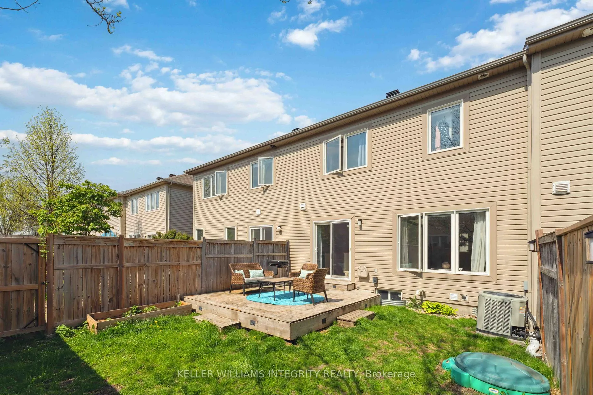 Photo 20 of 1051 Pampero Crescent, Ottawa, Stittsville (North) — HOMEH