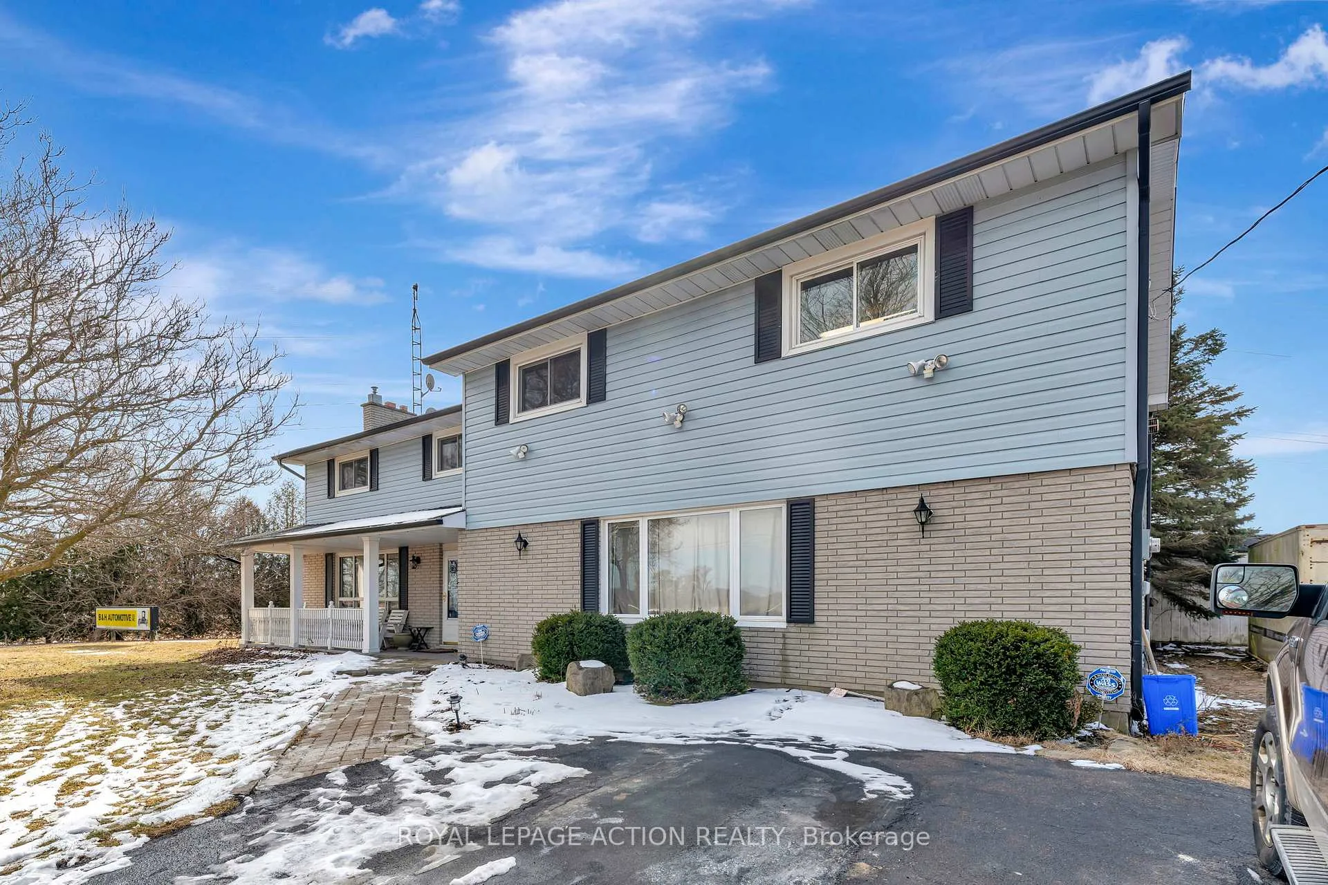 Photo 2 of 307 Baptist Church Road, Brant, Brantford Twp — HOMEH