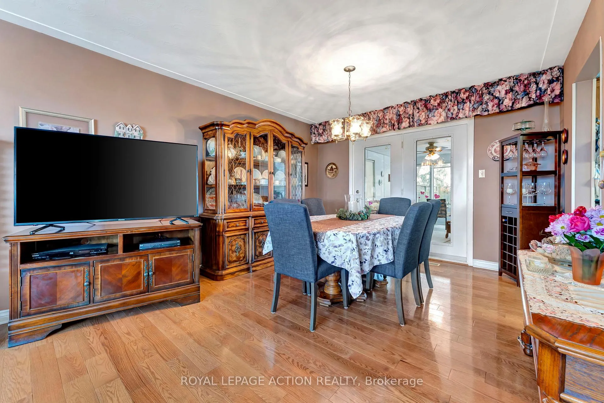 Photo 10 of 307 Baptist Church Road, Brant, Brantford Twp — HOMEH