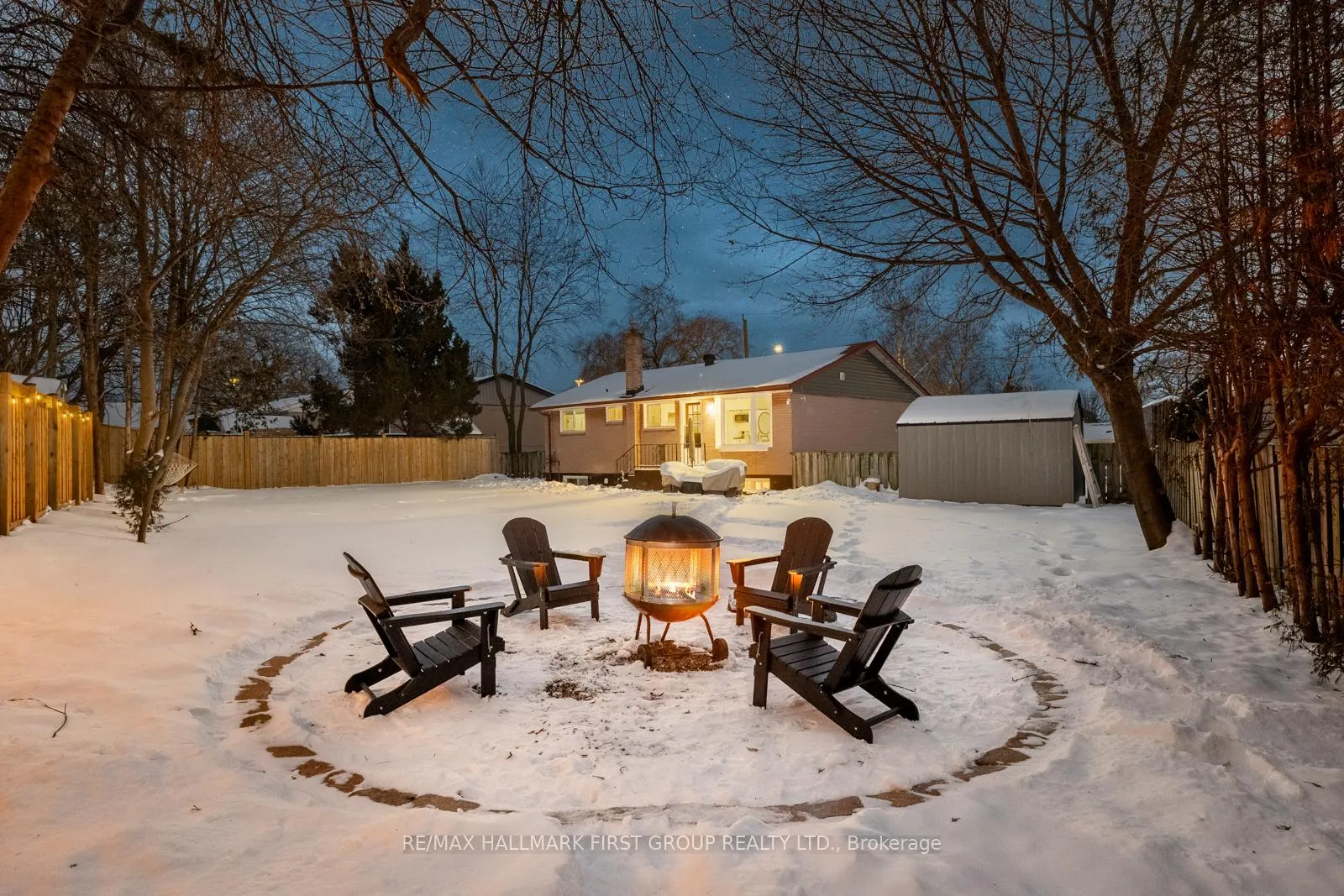 Photo 20 of 916 Greenwood Crescent, Whitby, Downtown Whitby — HOMEH