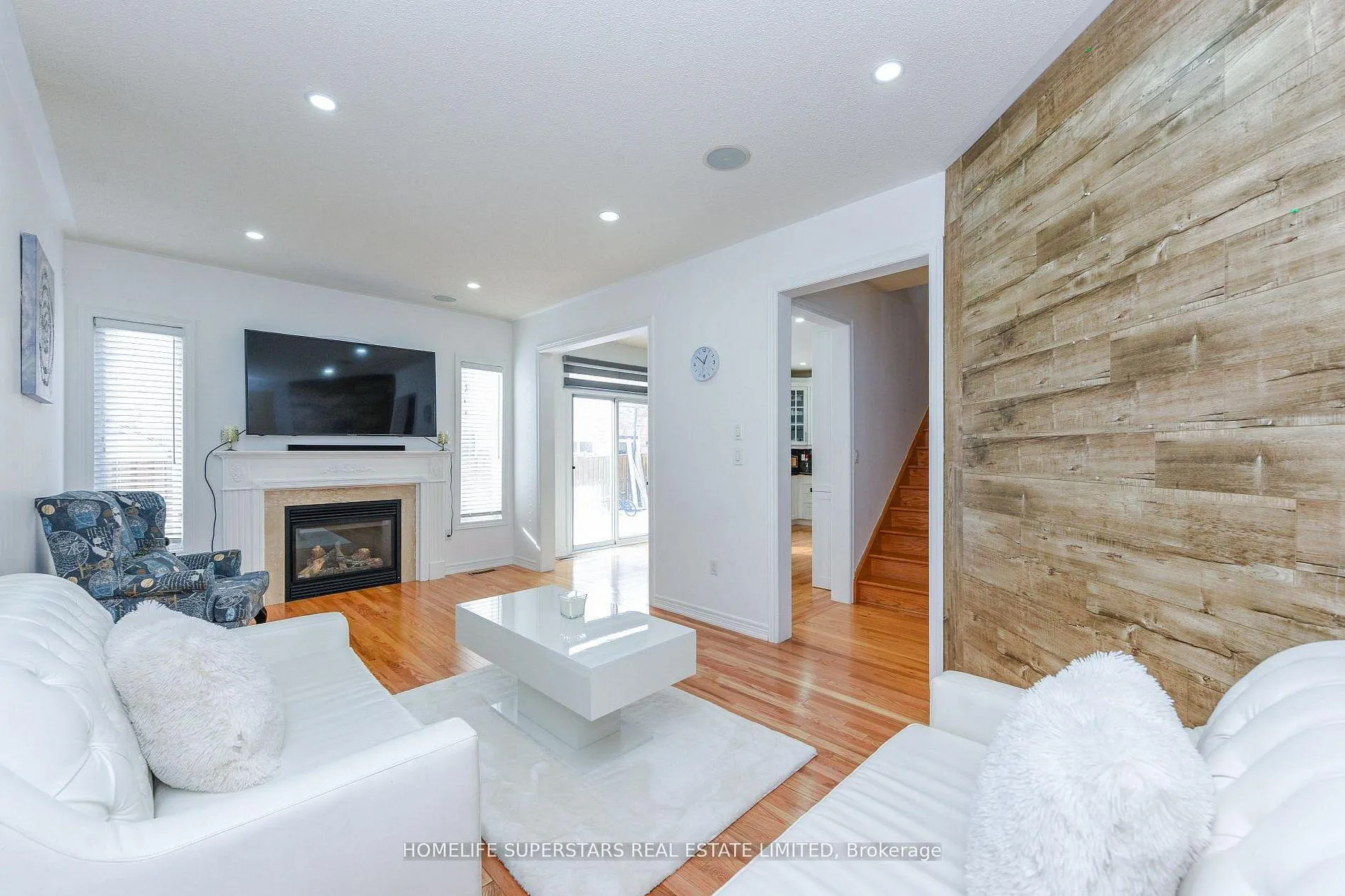 Photo 1 of 27 Dovehaven Crescent, Brampton, Bram East — HOMEH