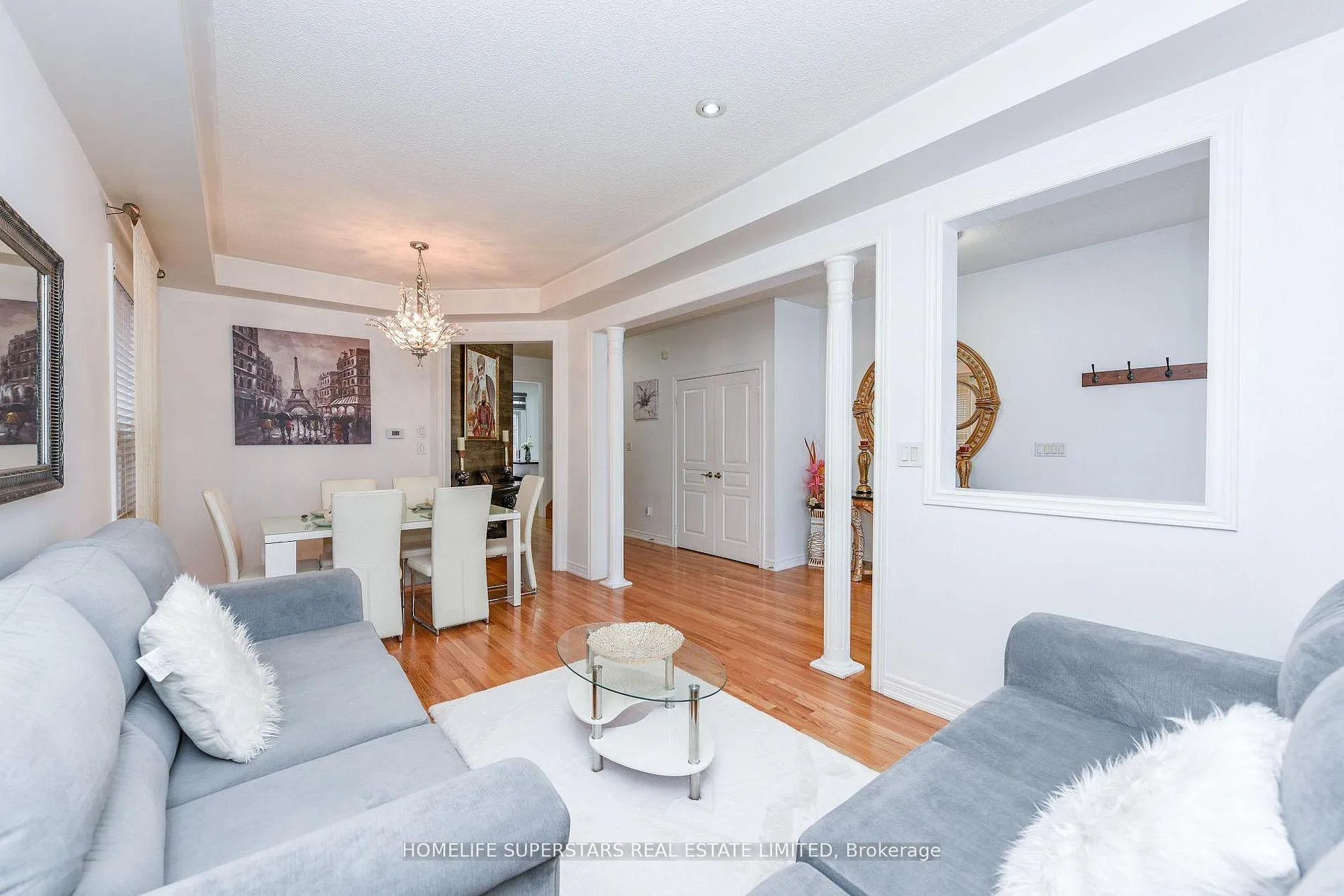 Photo 3 of 27 Dovehaven Crescent, Brampton, Bram East — HOMEH