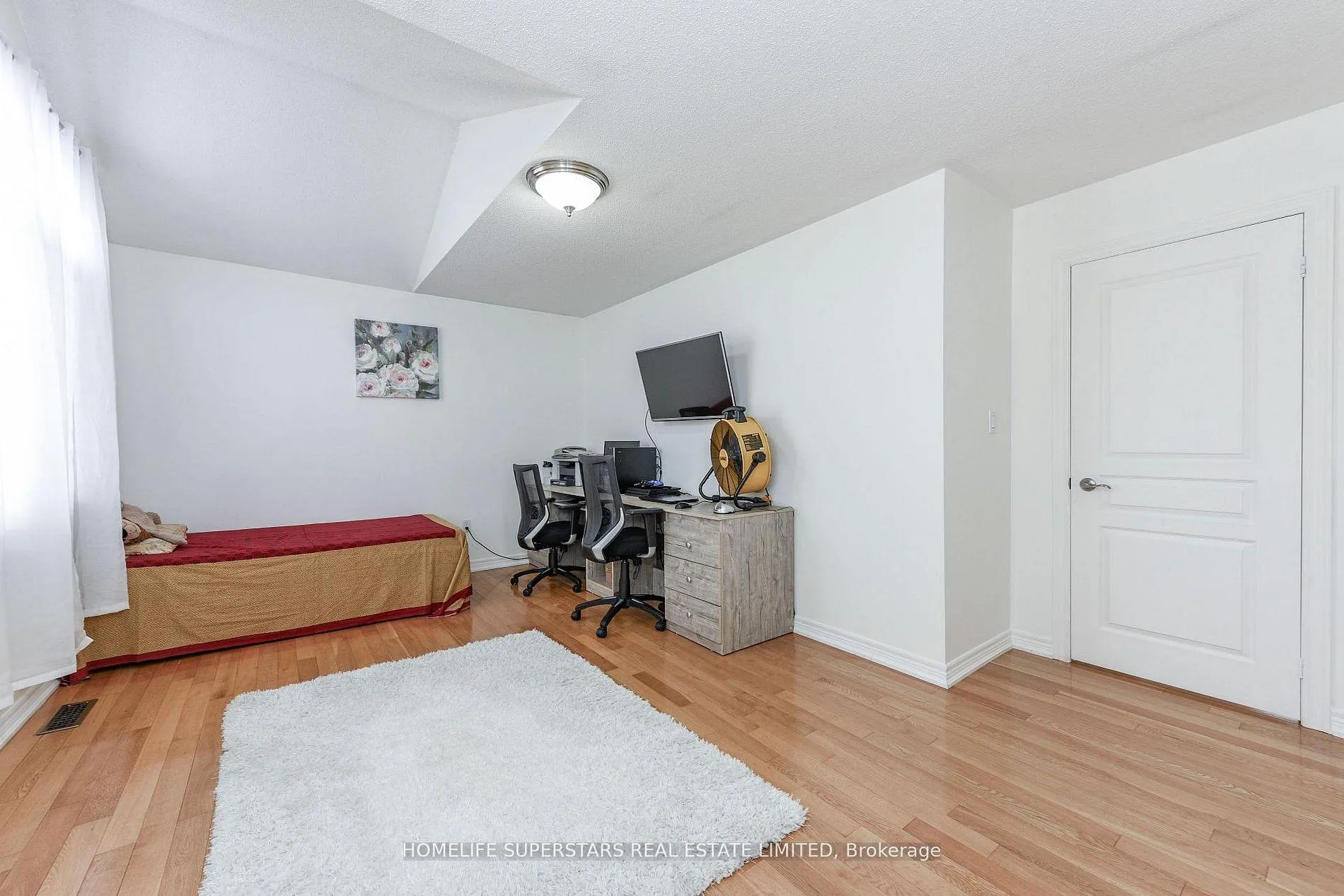 Photo 25 of 27 Dovehaven Crescent, Brampton, Bram East — HOMEH