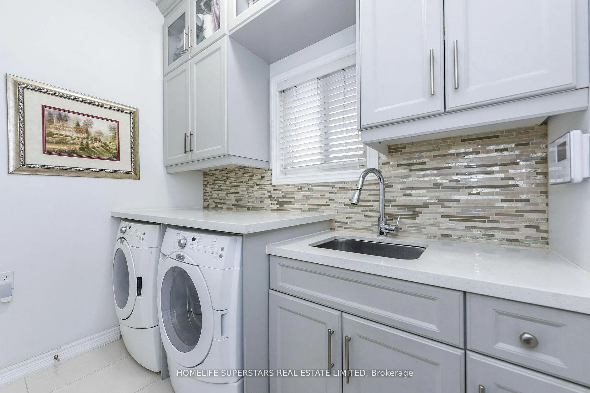 Photo 33 of 27 Dovehaven Crescent, Brampton, Bram East — HOMEH
