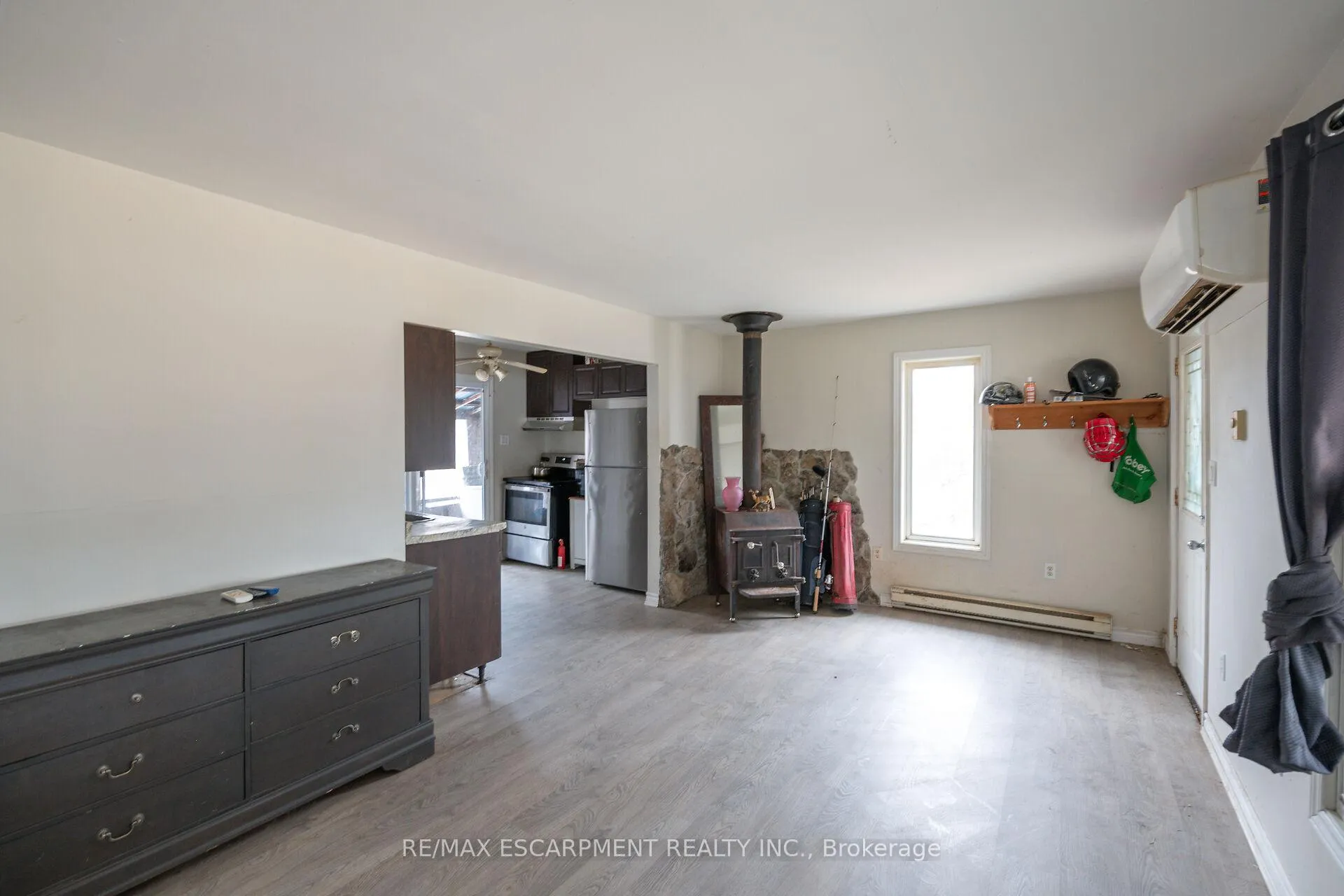 Photo 8 of 36 Nanticoke Valley Road, Haldimand, Nanticoke — HOMEH