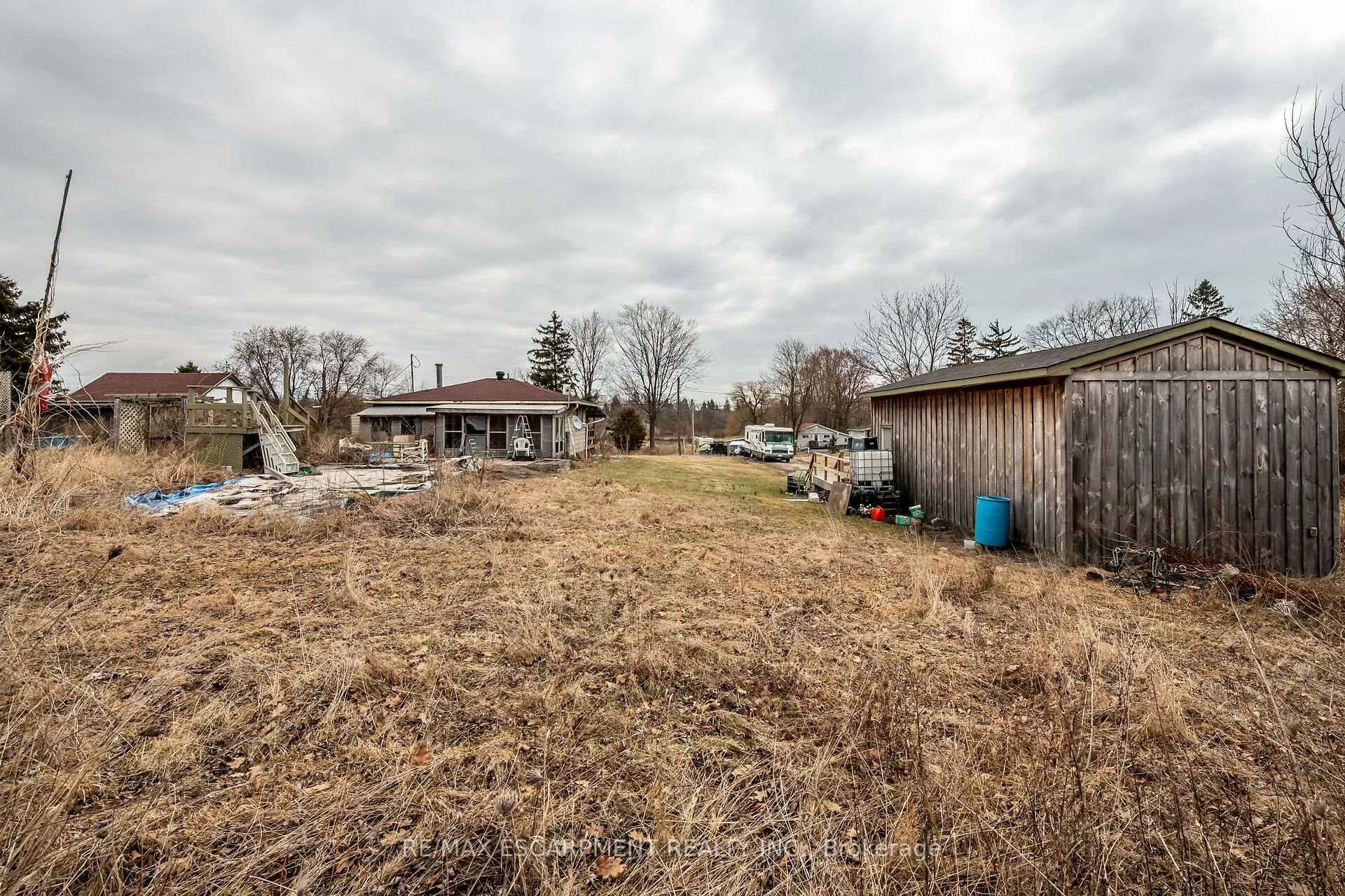 Photo 32 of 36 Nanticoke Valley Road, Haldimand, Nanticoke — HOMEH