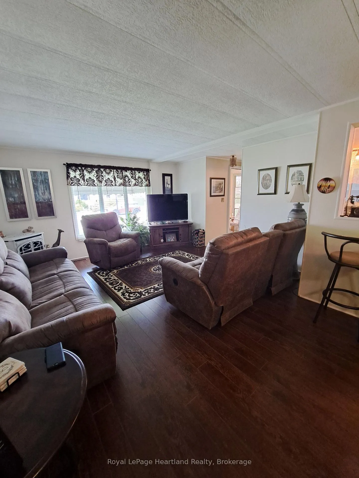 Photo 7 of 34 Miller Street, Strathroy-Caradoc, SE — HOMEH
