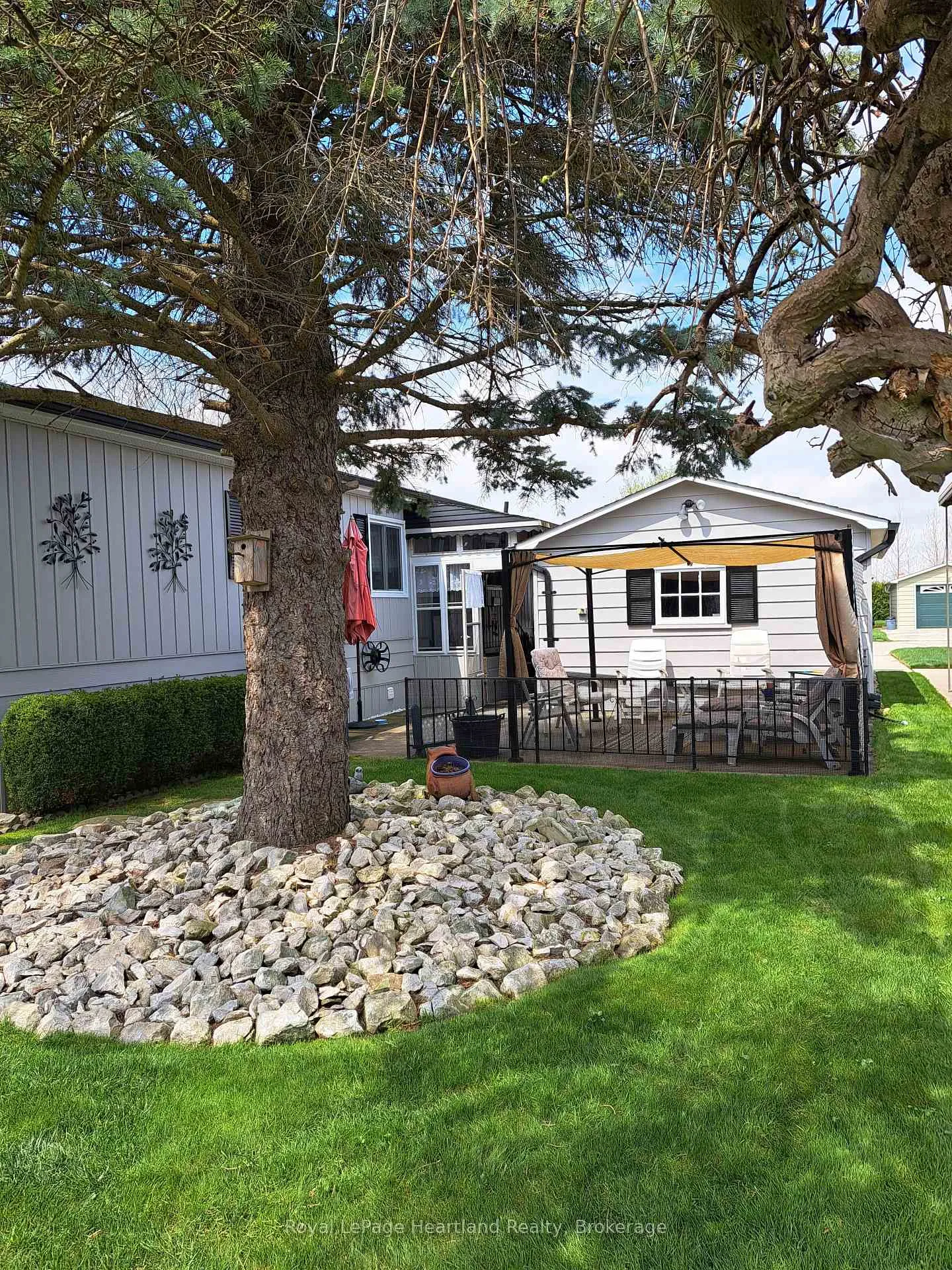 Photo 17 of 34 Miller Street, Strathroy-Caradoc, SE — HOMEH