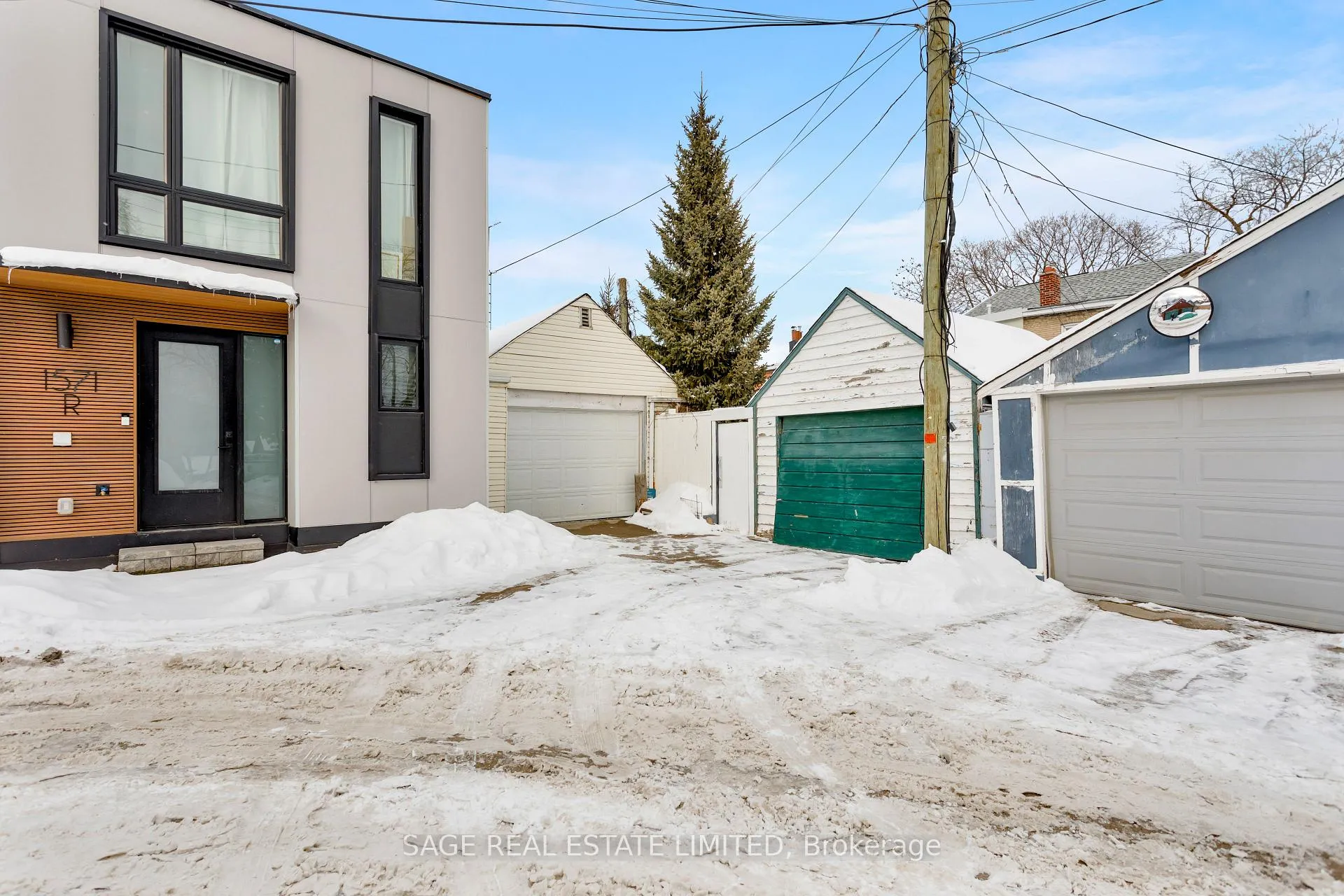 Photo 22 of 124 Alton Avenue, Toronto, South Riverdale — HOMEH