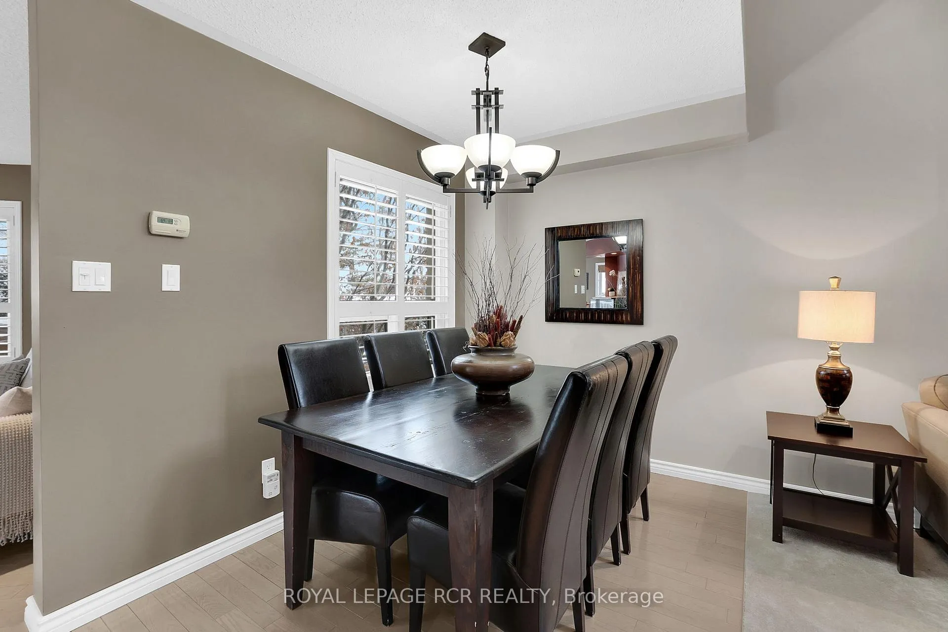 Photo 7 of 18 Old Hickory Court, Caledon, Bolton East — HOMEH