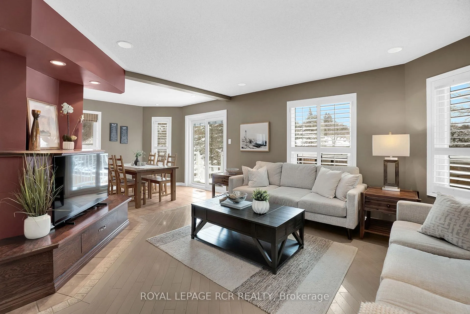 Photo 9 of 18 Old Hickory Court, Caledon, Bolton East — HOMEH