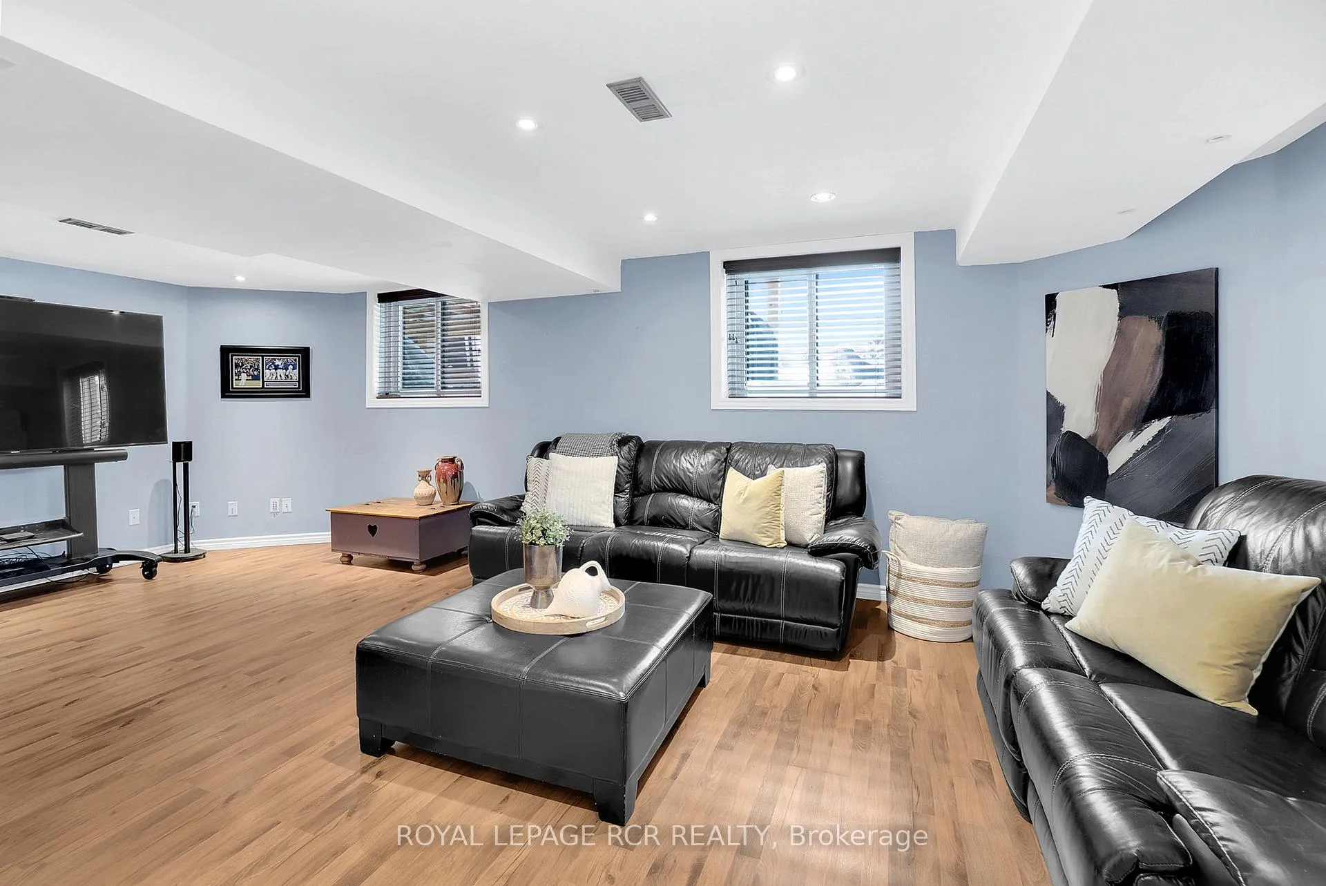 Photo 25 of 18 Old Hickory Court, Caledon, Bolton East — HOMEH
