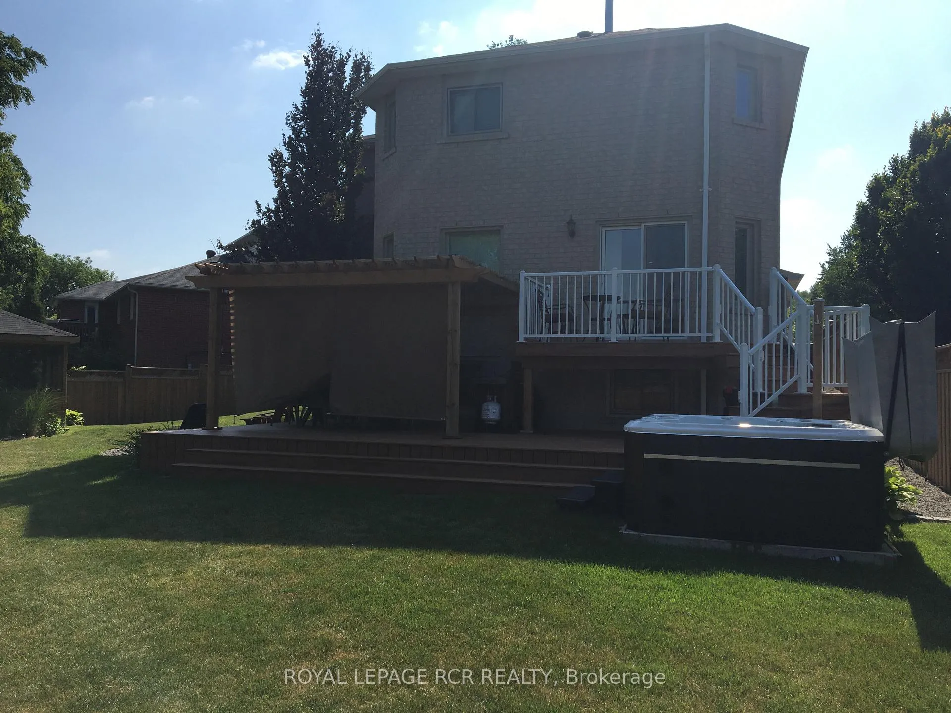 Photo 32 of 18 Old Hickory Court, Caledon, Bolton East — HOMEH