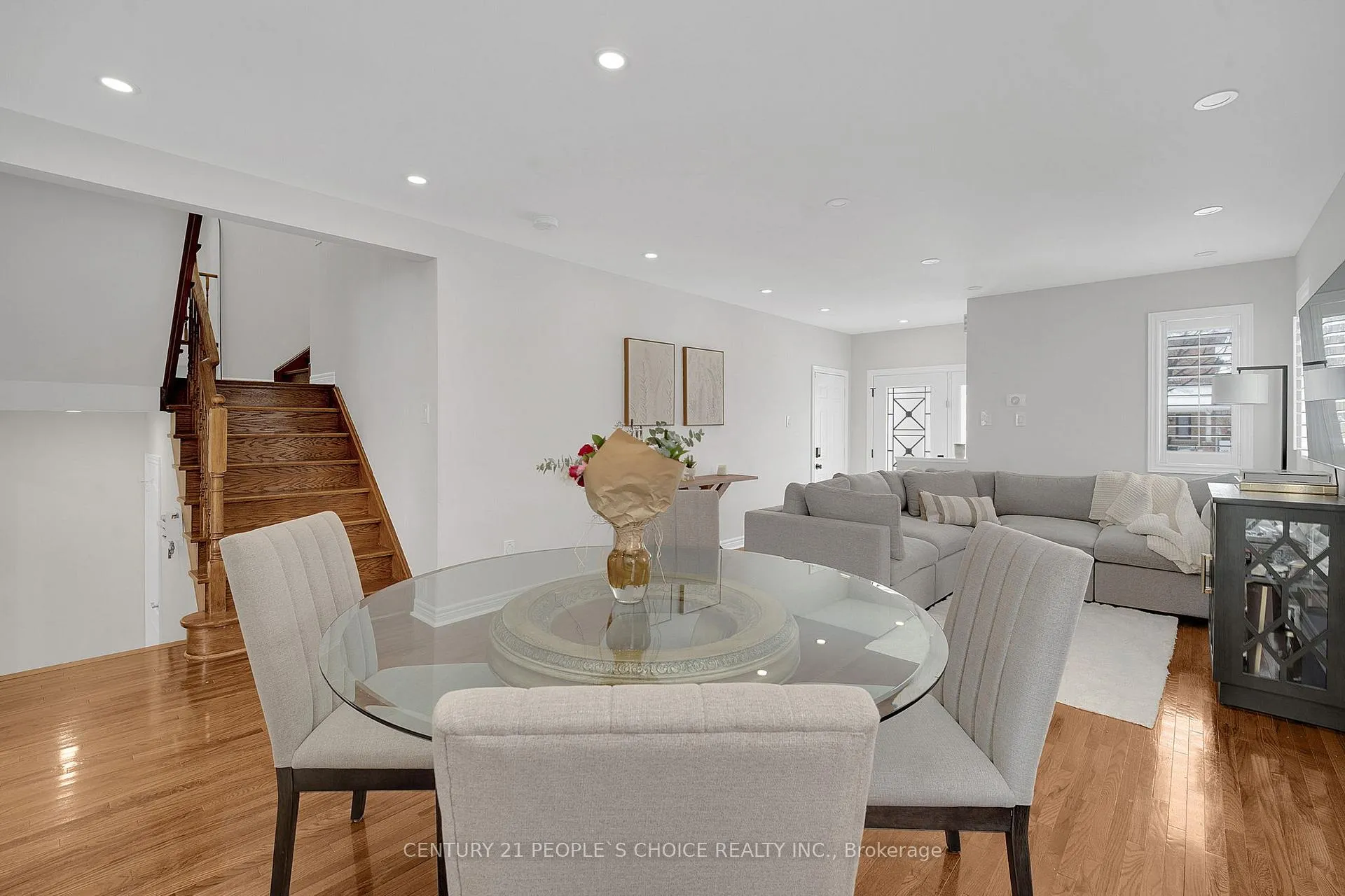 Photo 7 of 166 Marbella Road, Vaughan, Sonoma Heights — HOMEH