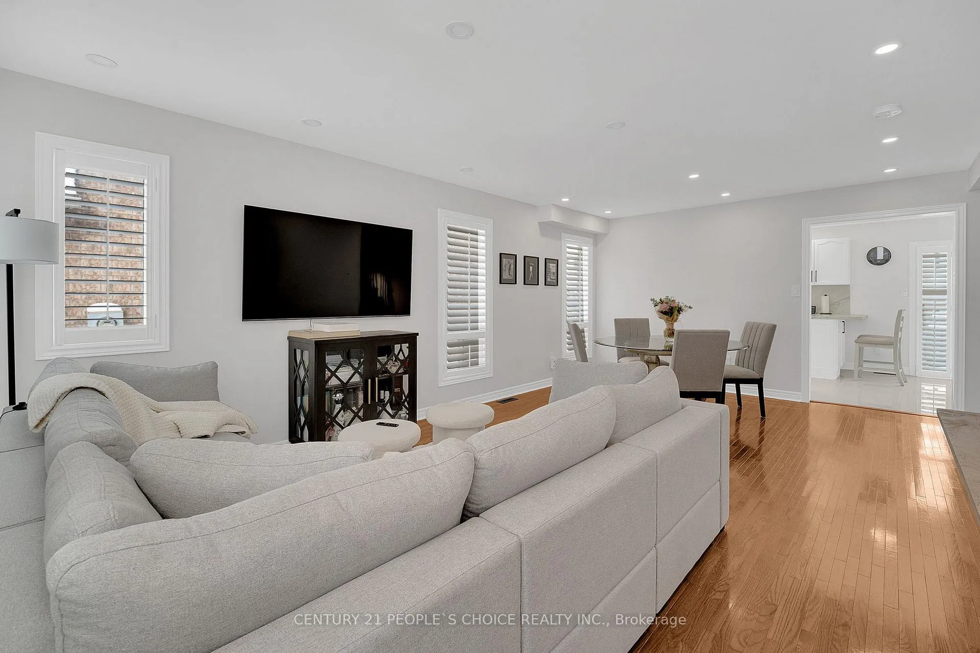 Photo 9 of 166 Marbella Road, Vaughan, Sonoma Heights — HOMEH