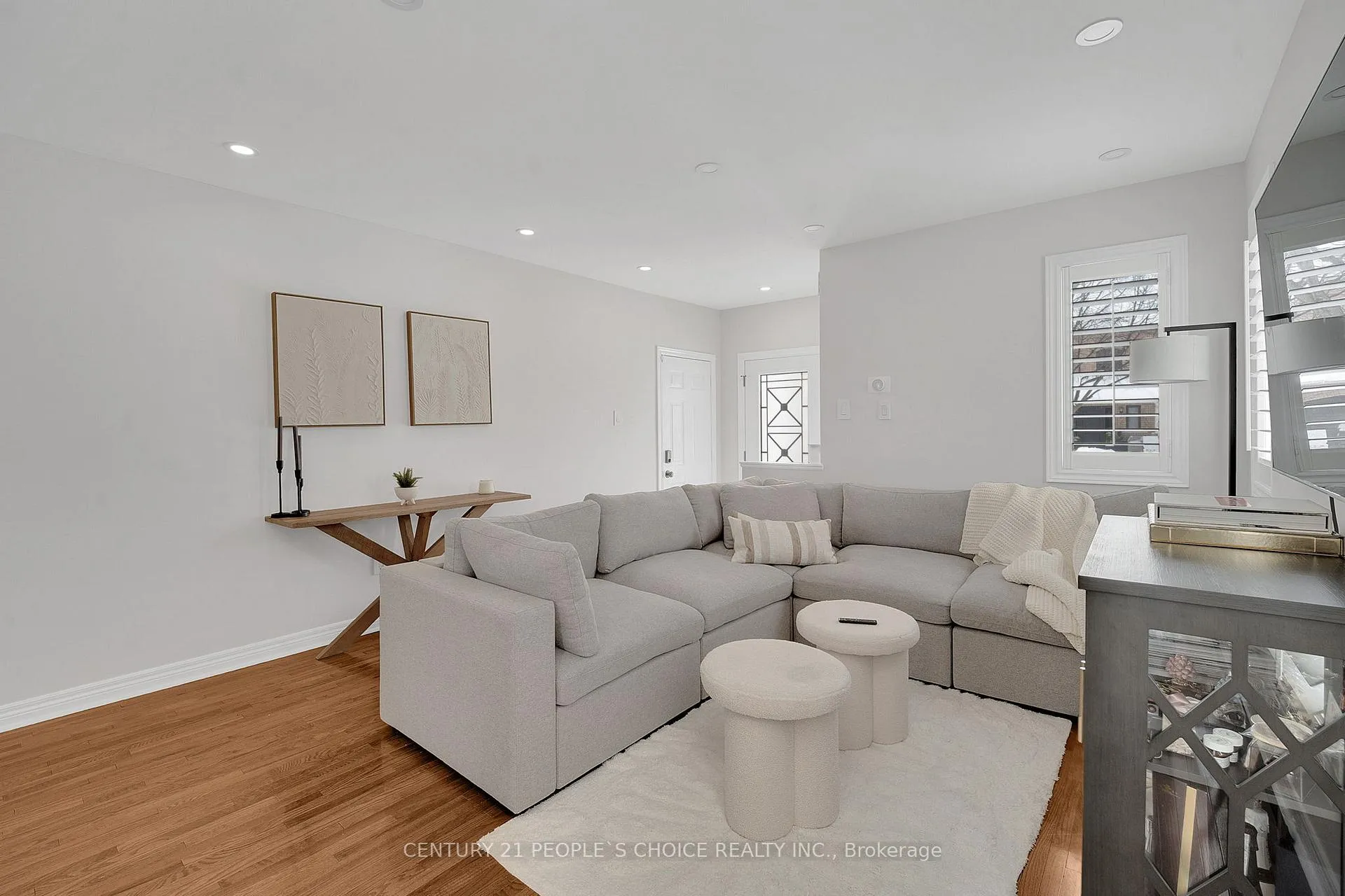 Photo 10 of 166 Marbella Road, Vaughan, Sonoma Heights — HOMEH
