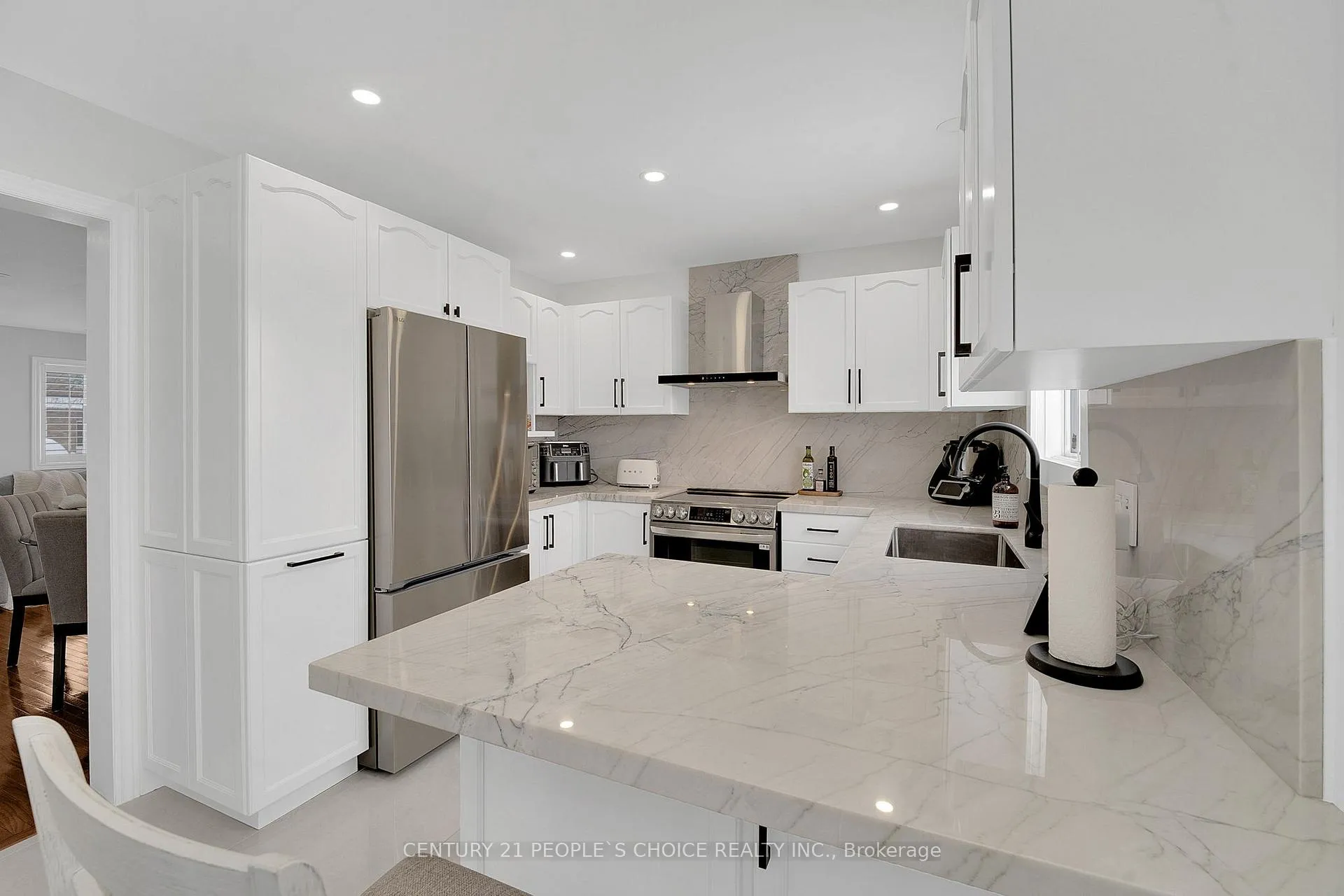 Photo 14 of 166 Marbella Road, Vaughan, Sonoma Heights — HOMEH