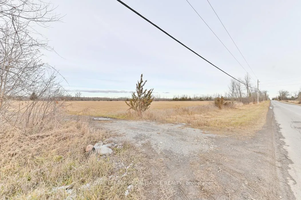Photo 4 of 699 Lazier Road, Tyendinaga, Tyendinaga Township — HOMEH