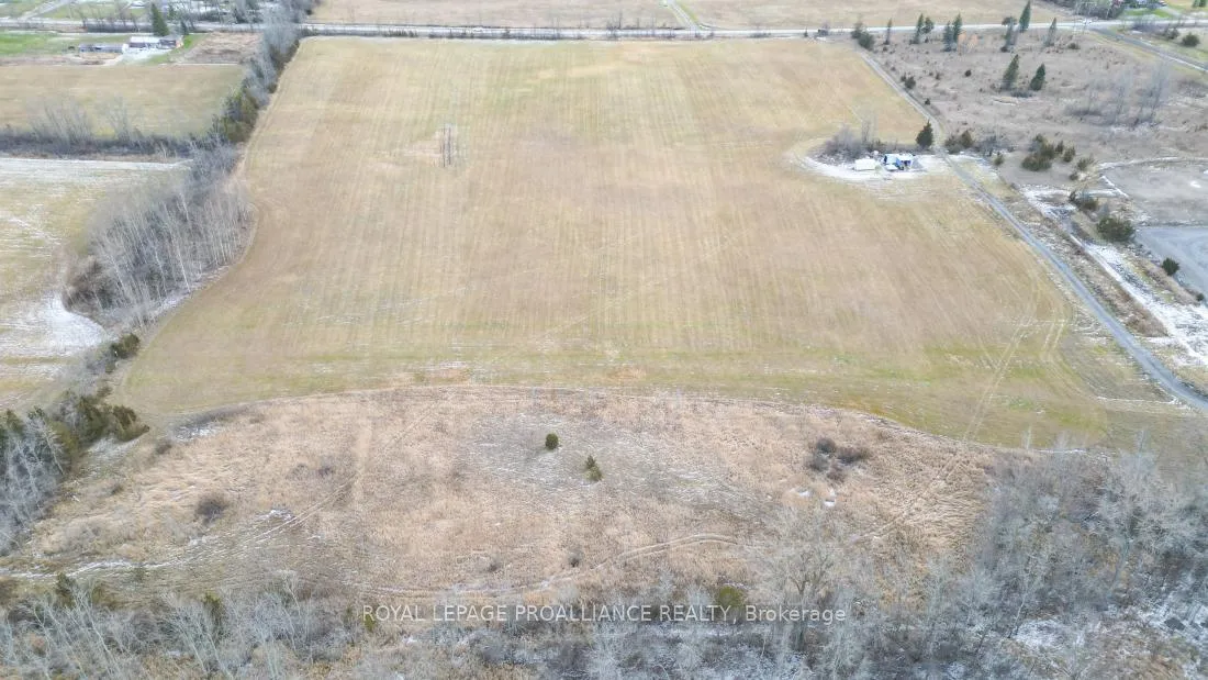 Photo 7 of 699 Lazier Road, Tyendinaga, Tyendinaga Township — HOMEH
