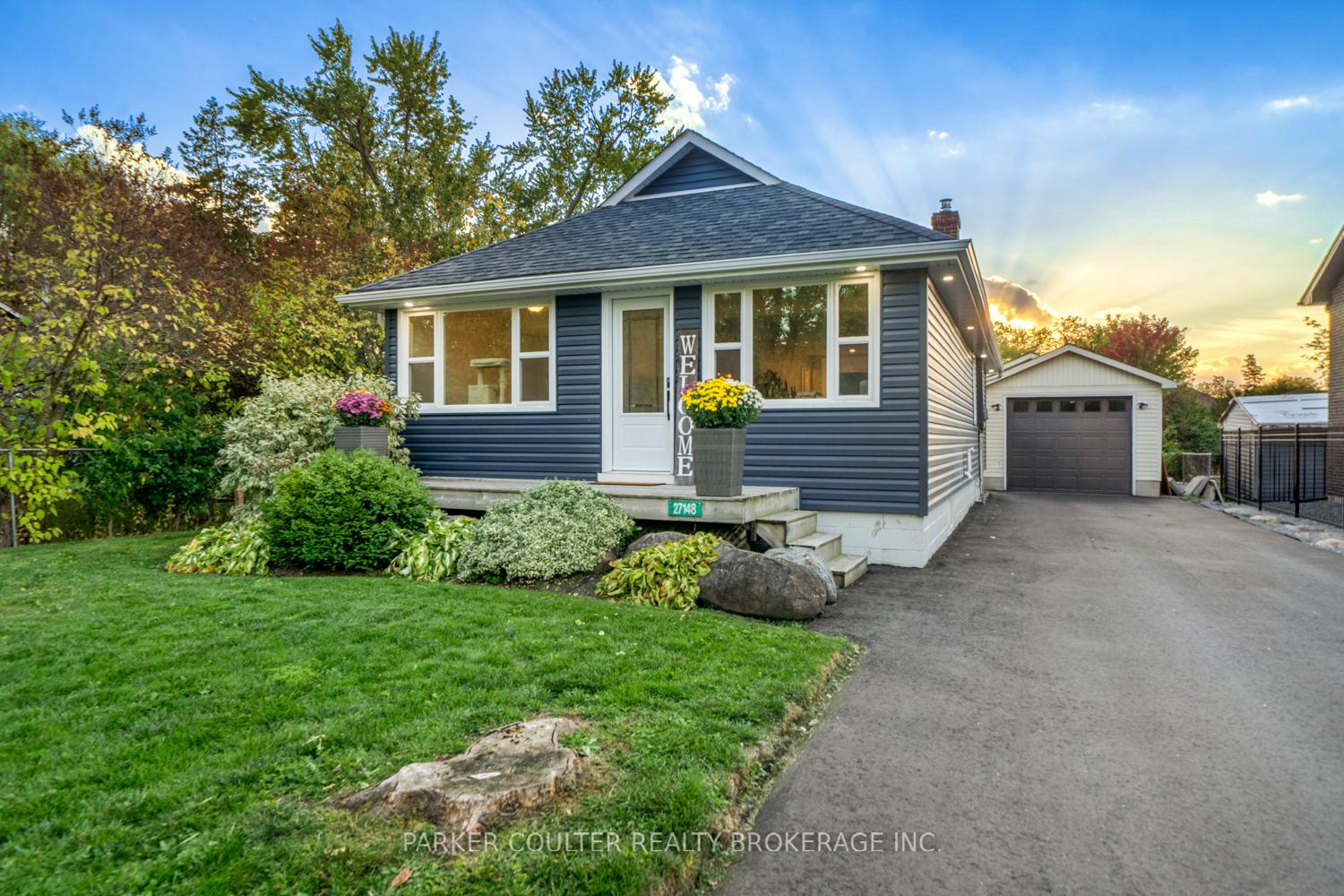Photo 2 of 27148 Kennedy Road, Georgina, Historic Lakeshore Communities — HOMEH