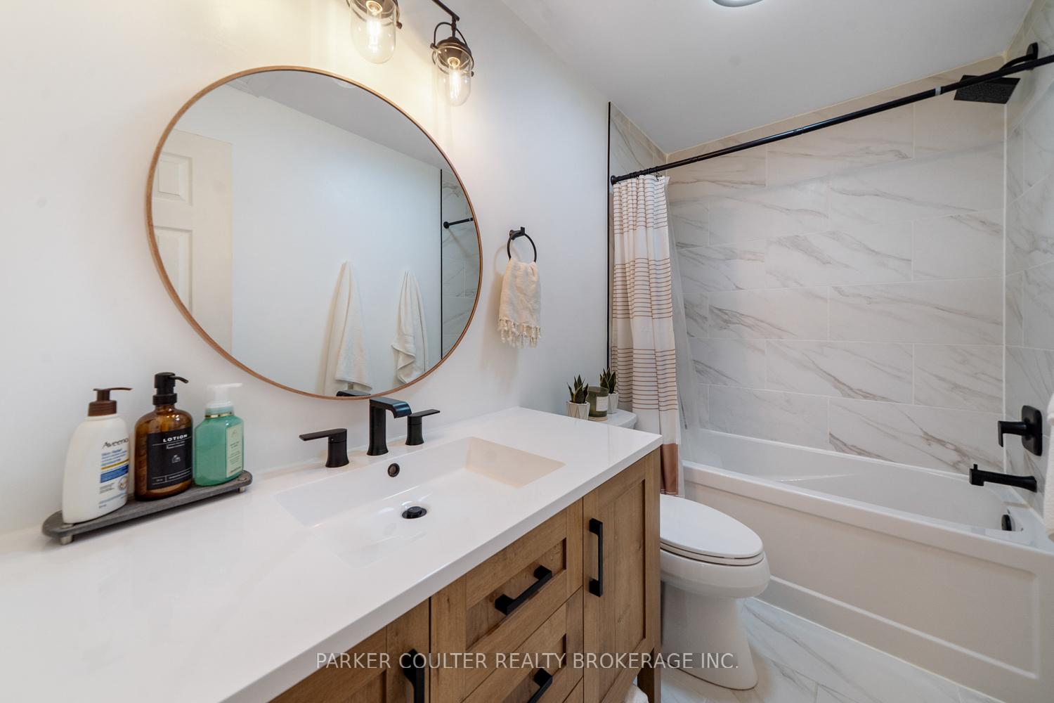 Photo 16 of 27148 Kennedy Road, Georgina, Historic Lakeshore Communities — HOMEH