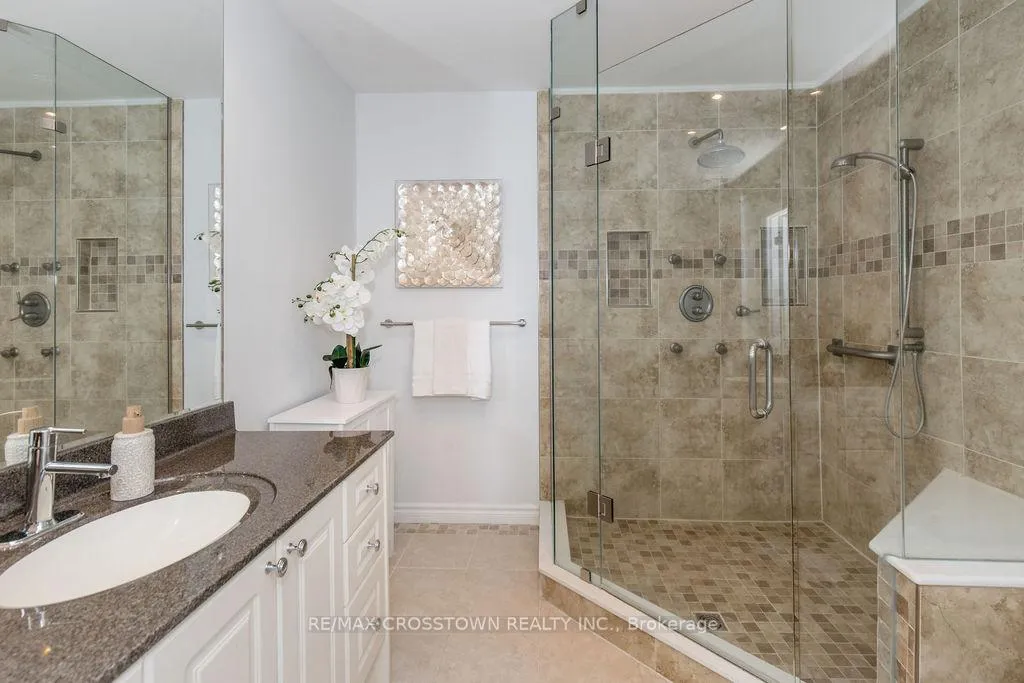 Photo 29 of Unit 710, 6 Toronto Street, Barrie, City Centre — HOMEH