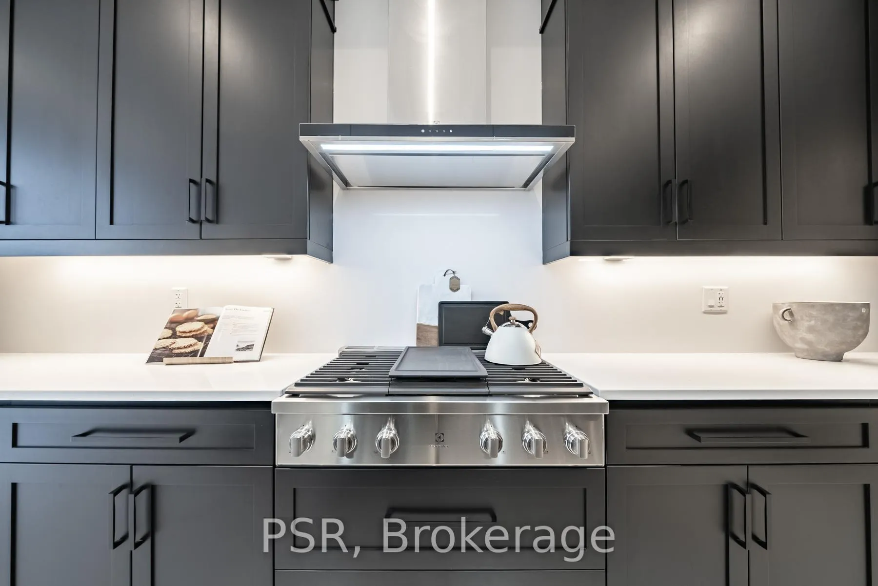 Photo 11 of 129 Daugaard Avenue, Brant, Paris — HOMEH