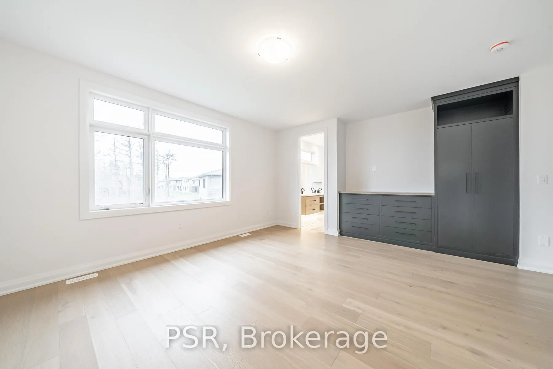 Photo 16 of 129 Daugaard Avenue, Brant, Paris — HOMEH