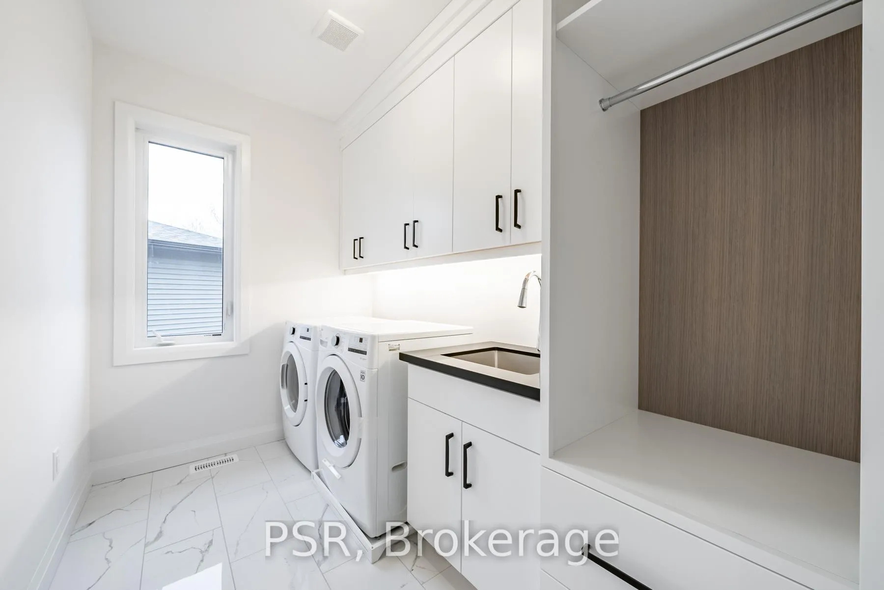 Photo 24 of 129 Daugaard Avenue, Brant, Paris — HOMEH