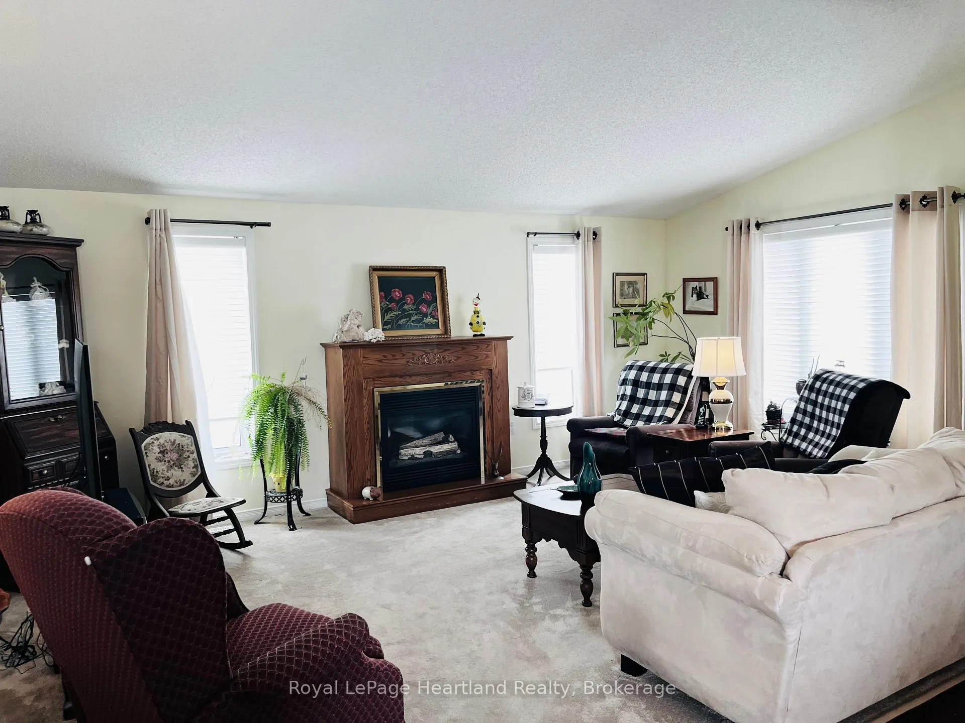 Photo 10 of Unit 19, 30 Ann Street, St. Marys — HOMEH