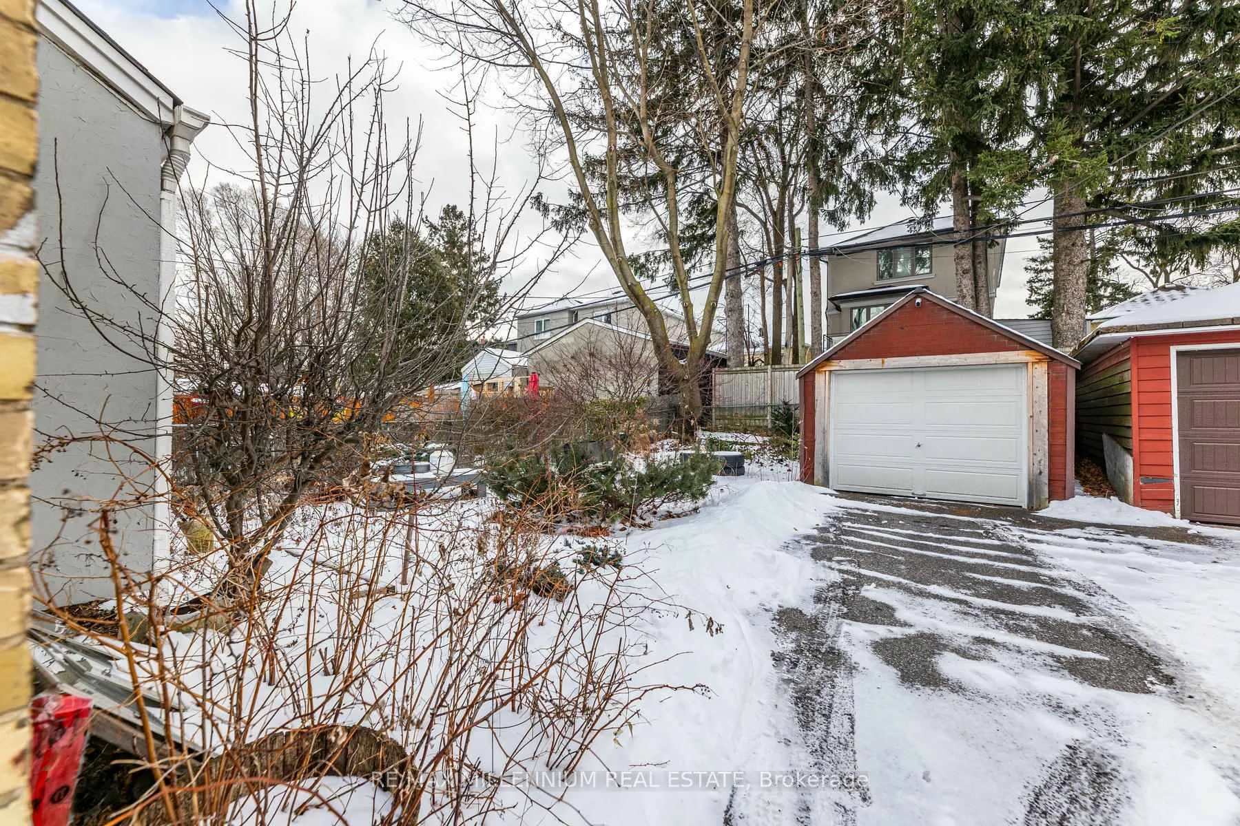 Photo 5 of 111 Virginia Avenue, Toronto, Danforth Village-East York — HOMEH