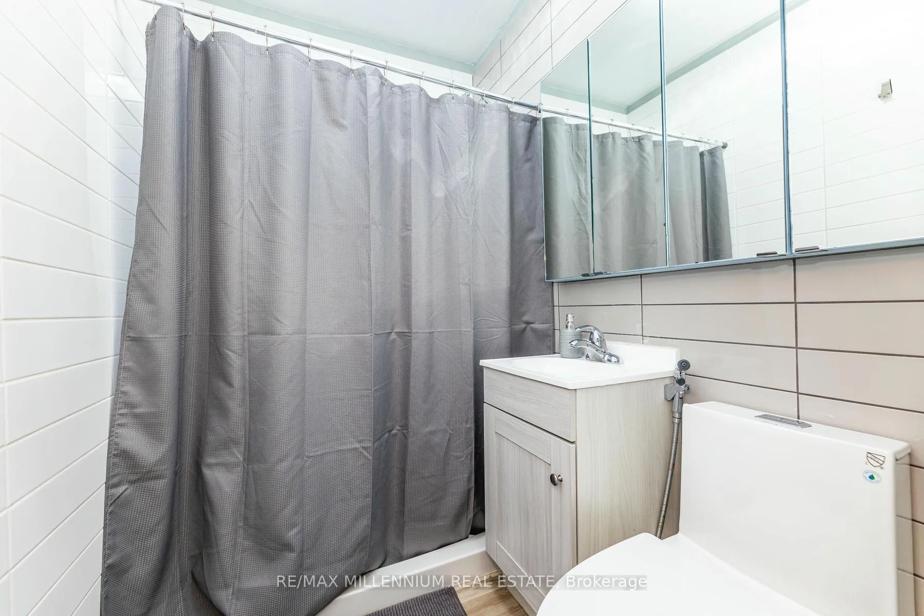 Photo 26 of 111 Virginia Avenue, Toronto, Danforth Village-East York — HOMEH