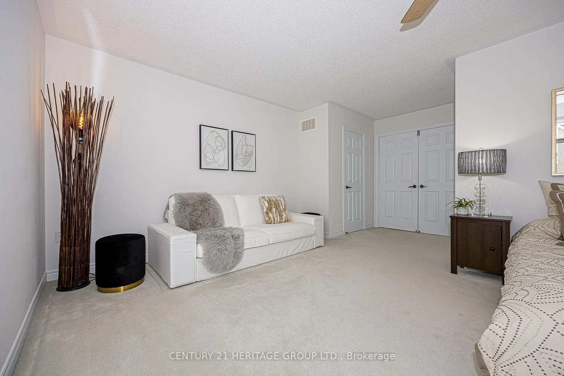 Photo 13 of 52 Maple Valley Road, Vaughan, Patterson — HOMEH